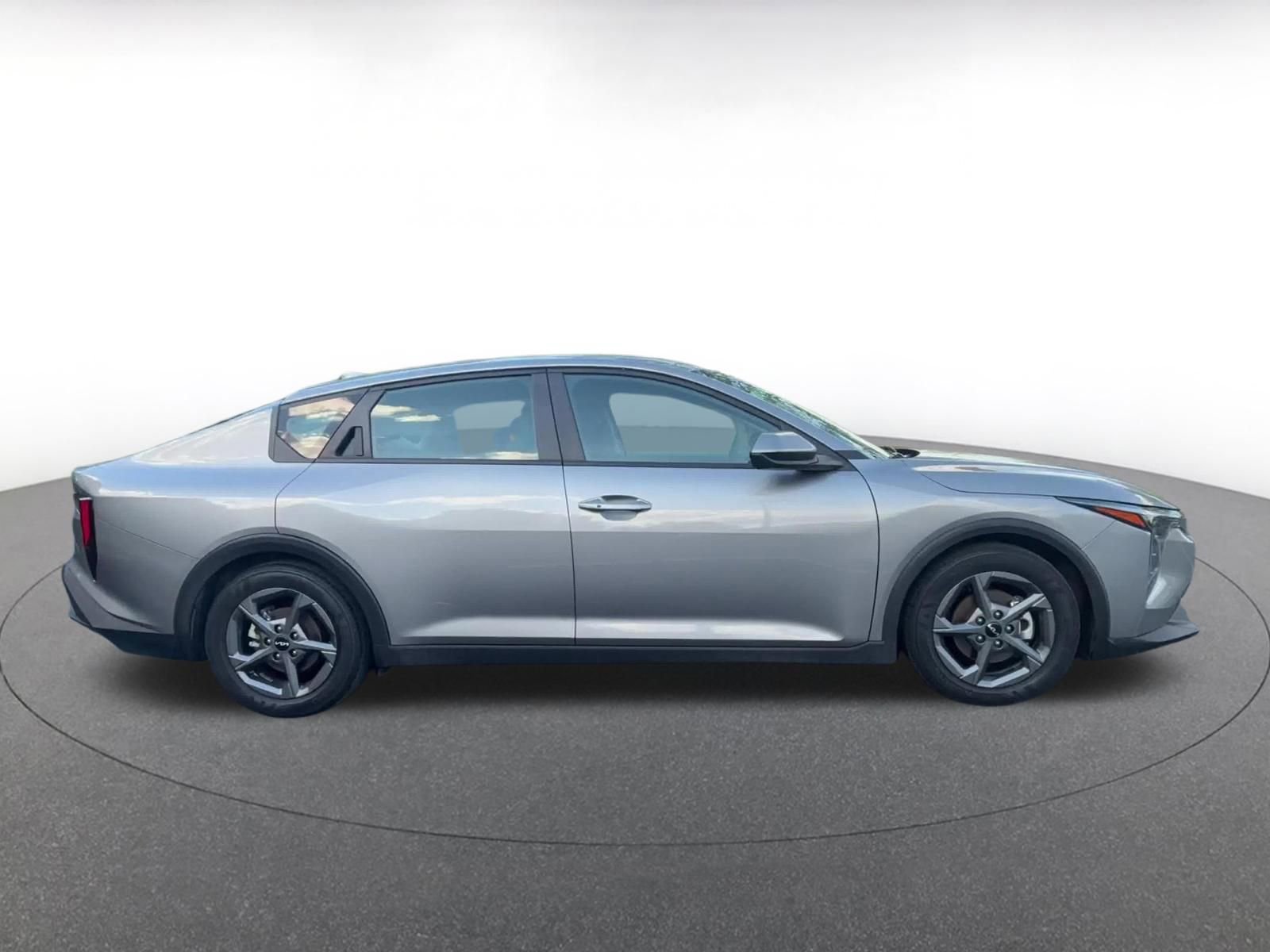 Thumbnail: 2025 Kia K4 - 16