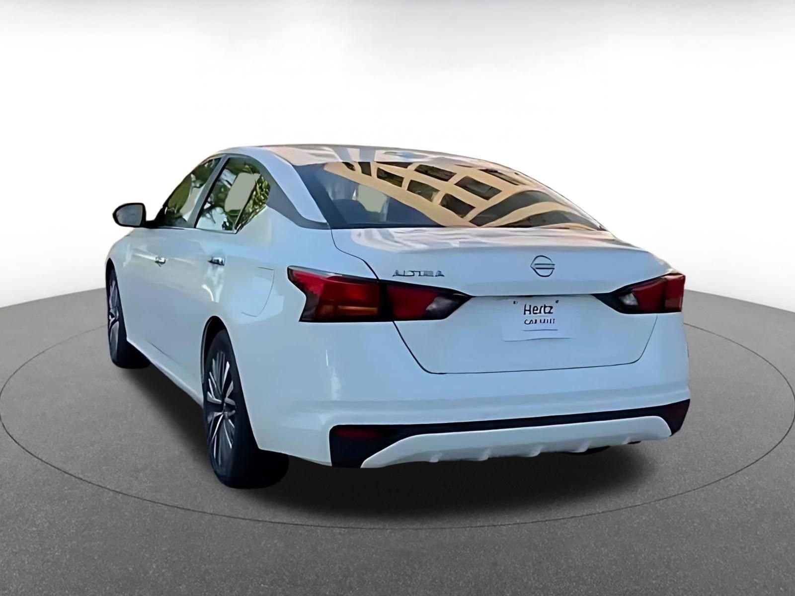 Thumbnail: 2025 Nissan Altima - 12