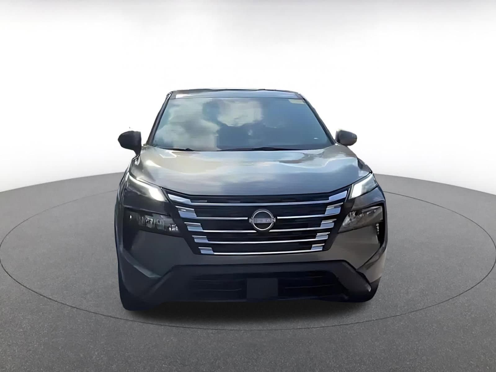 Thumbnail: 2025 Nissan Rogue - 3