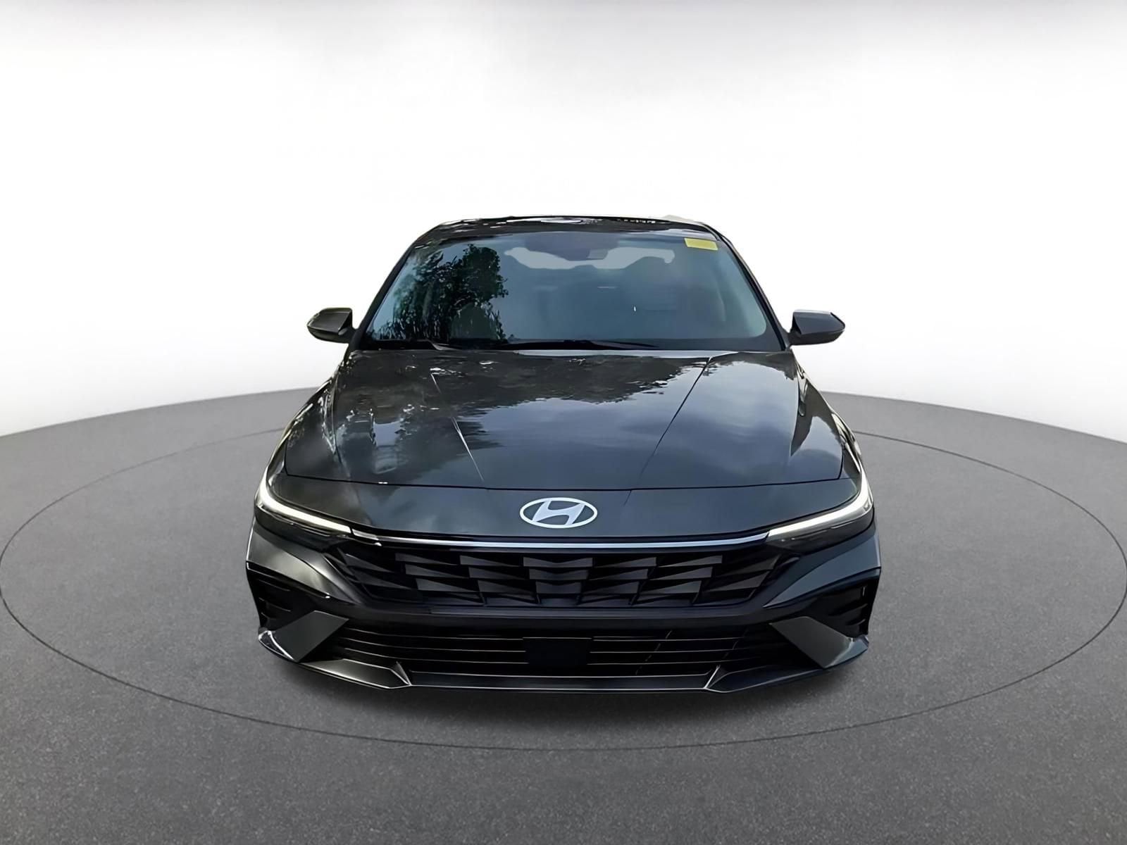 Thumbnail: 2025 Hyundai Elantra - 5