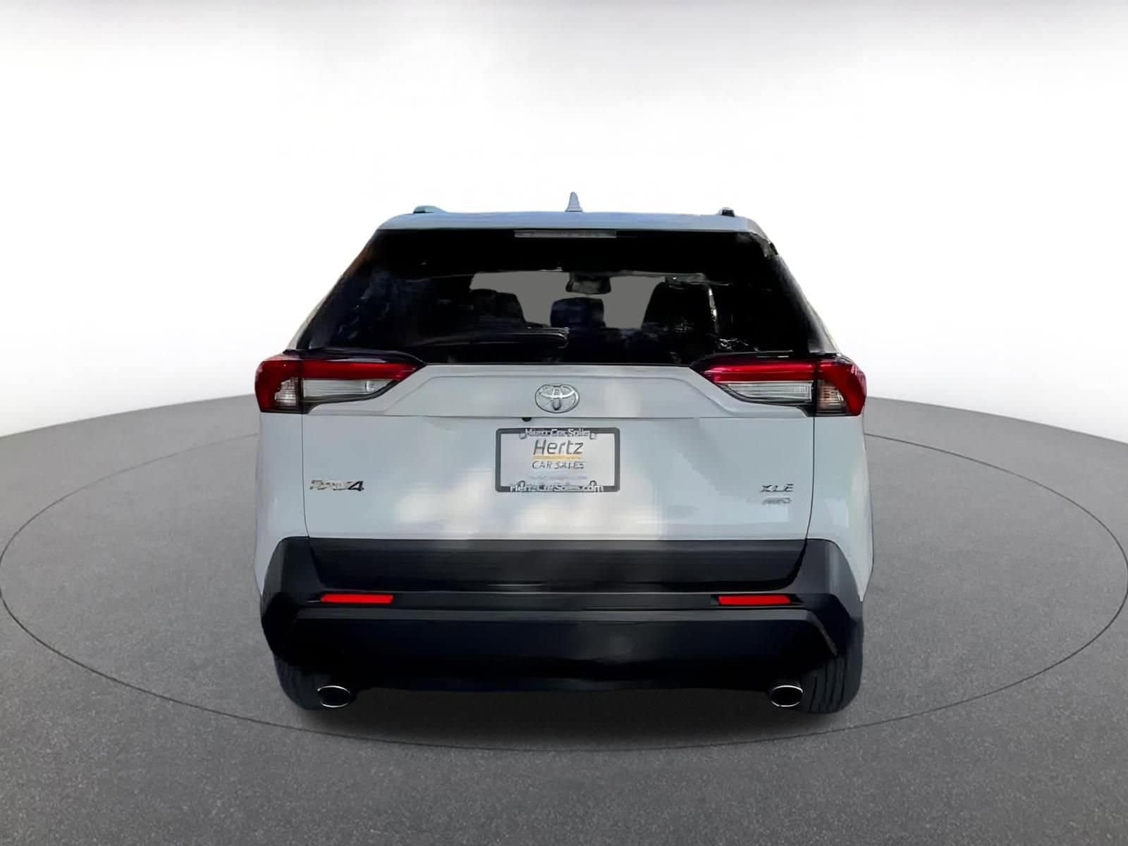 Thumbnail: 2025 Toyota RAV4 - 12