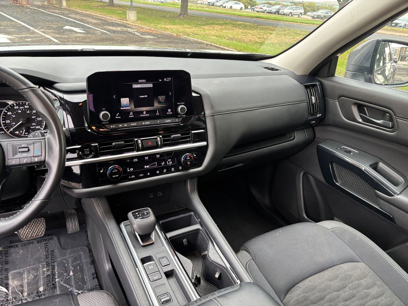 Thumbnail: 2025 Nissan Pathfinder - 30