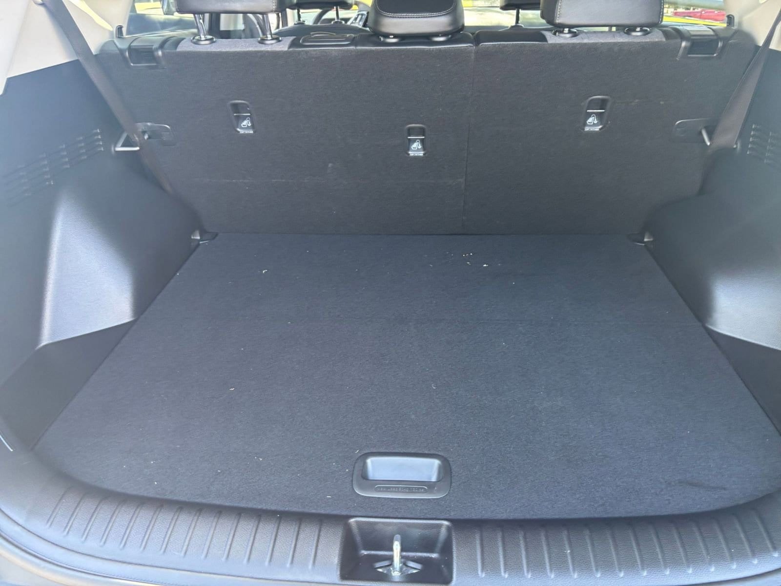 Thumbnail: 2025 Kia Seltos - 25