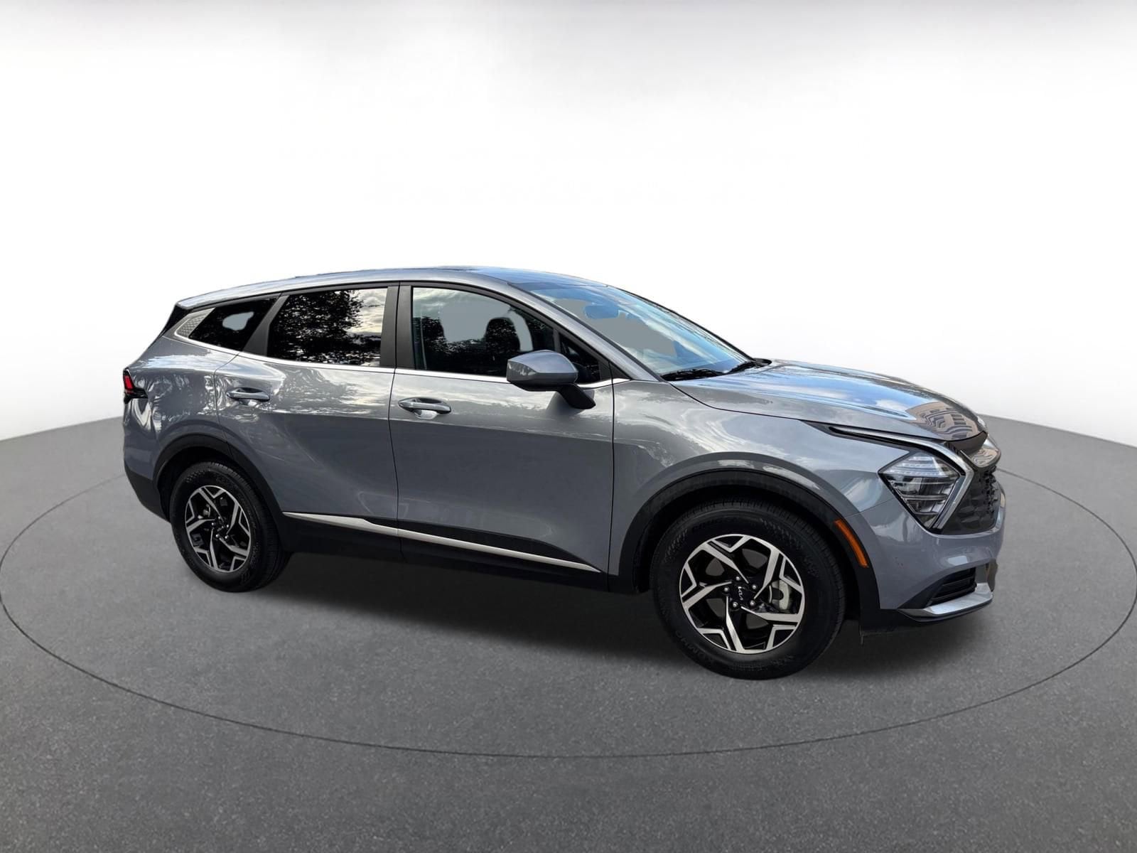 Thumbnail: 2025 Kia Sportage - 1