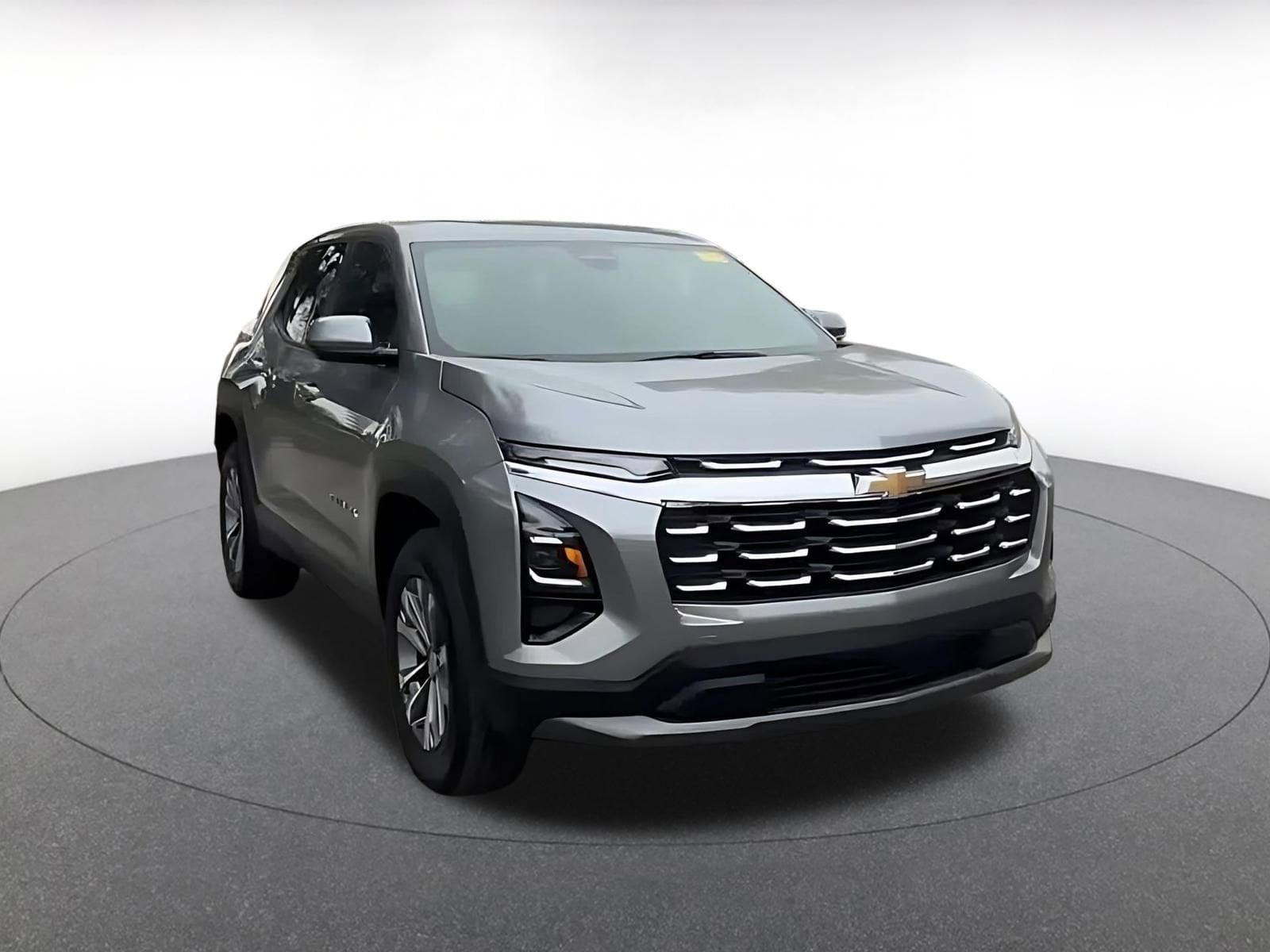 Thumbnail: 2025 Chevrolet Equinox - 3