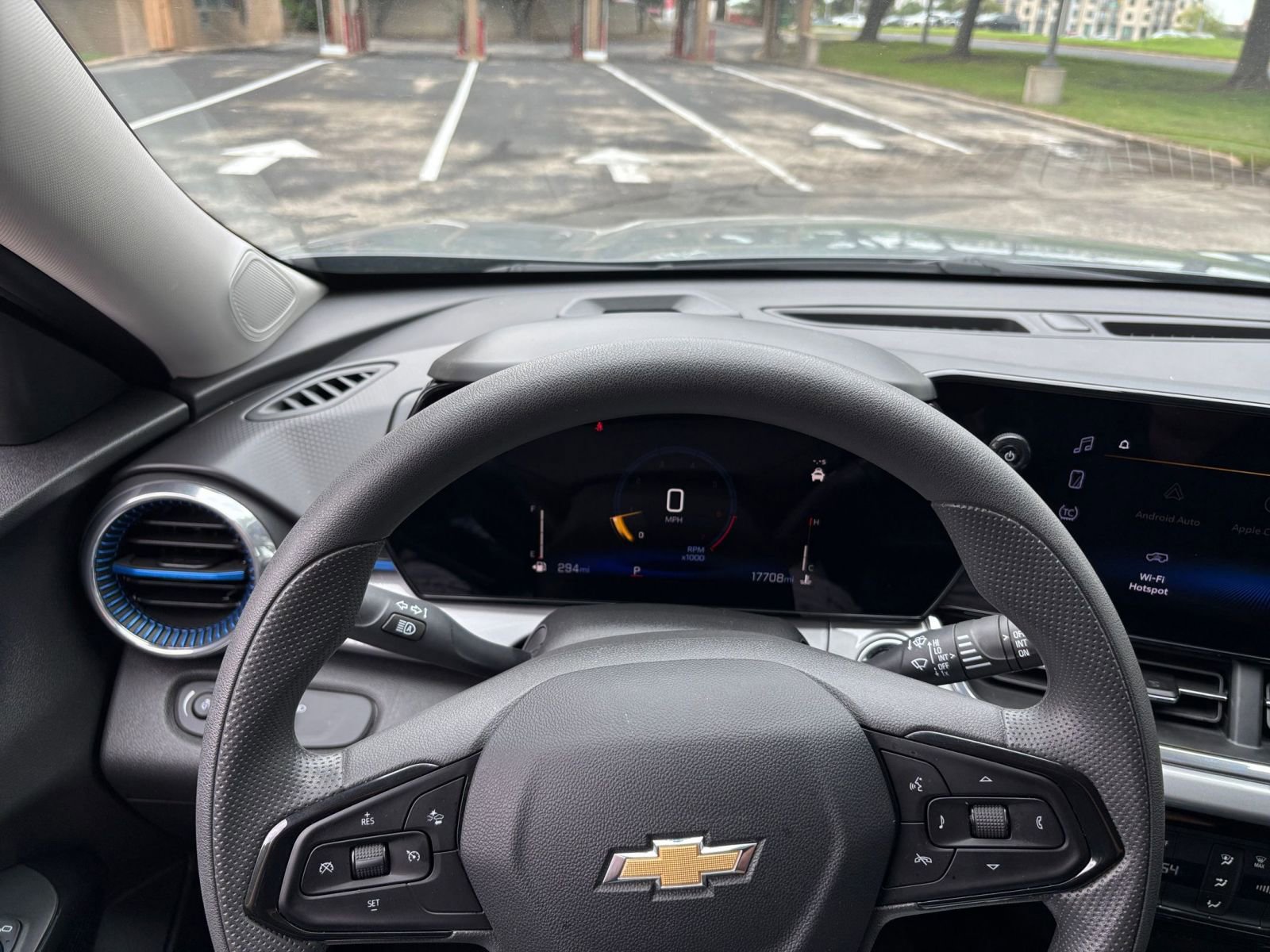 Thumbnail: 2025 Chevrolet Trax - 29