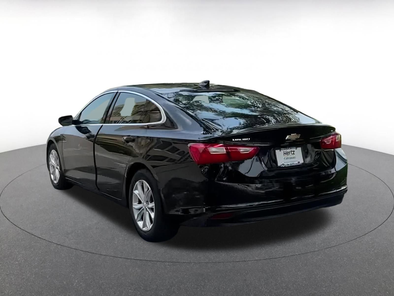 Thumbnail: 2023 Chevrolet Malibu - 15
