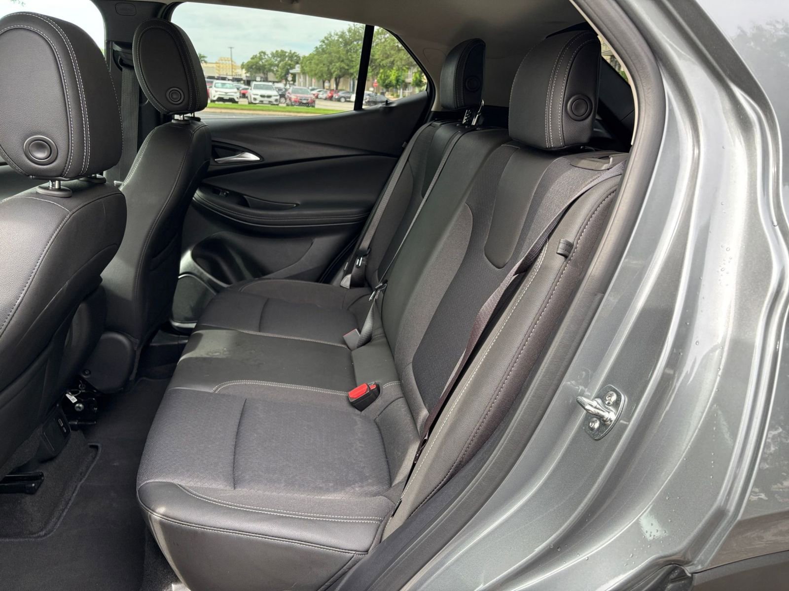 Thumbnail: 2025 Buick Encore GX - 21