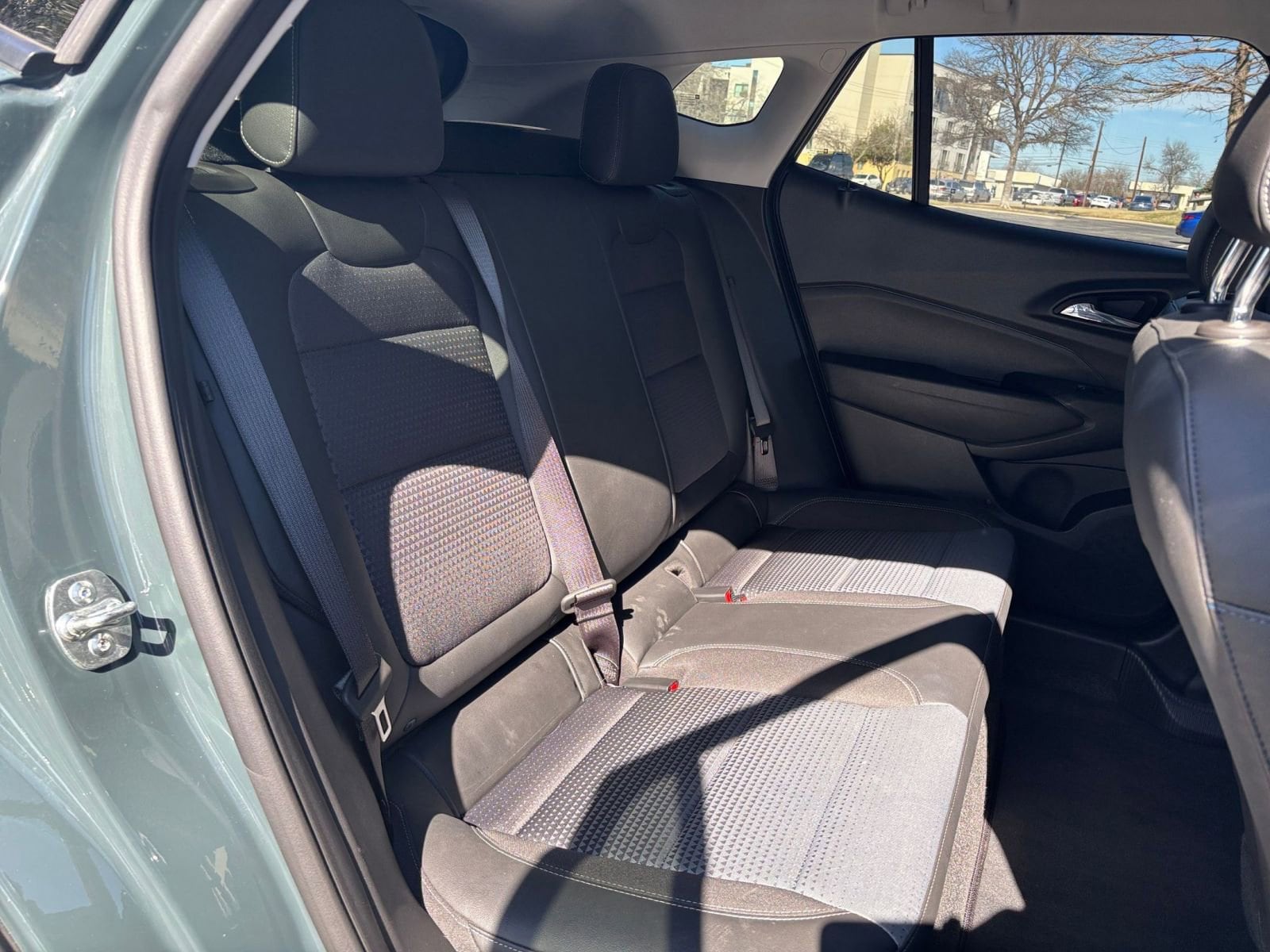 Thumbnail: 2025 Chevrolet Trax - 21