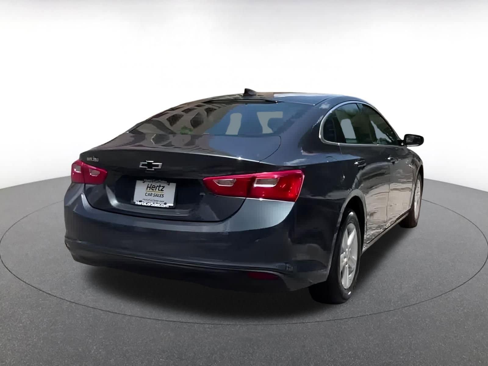 Thumbnail: 2021 Chevrolet Malibu - 13