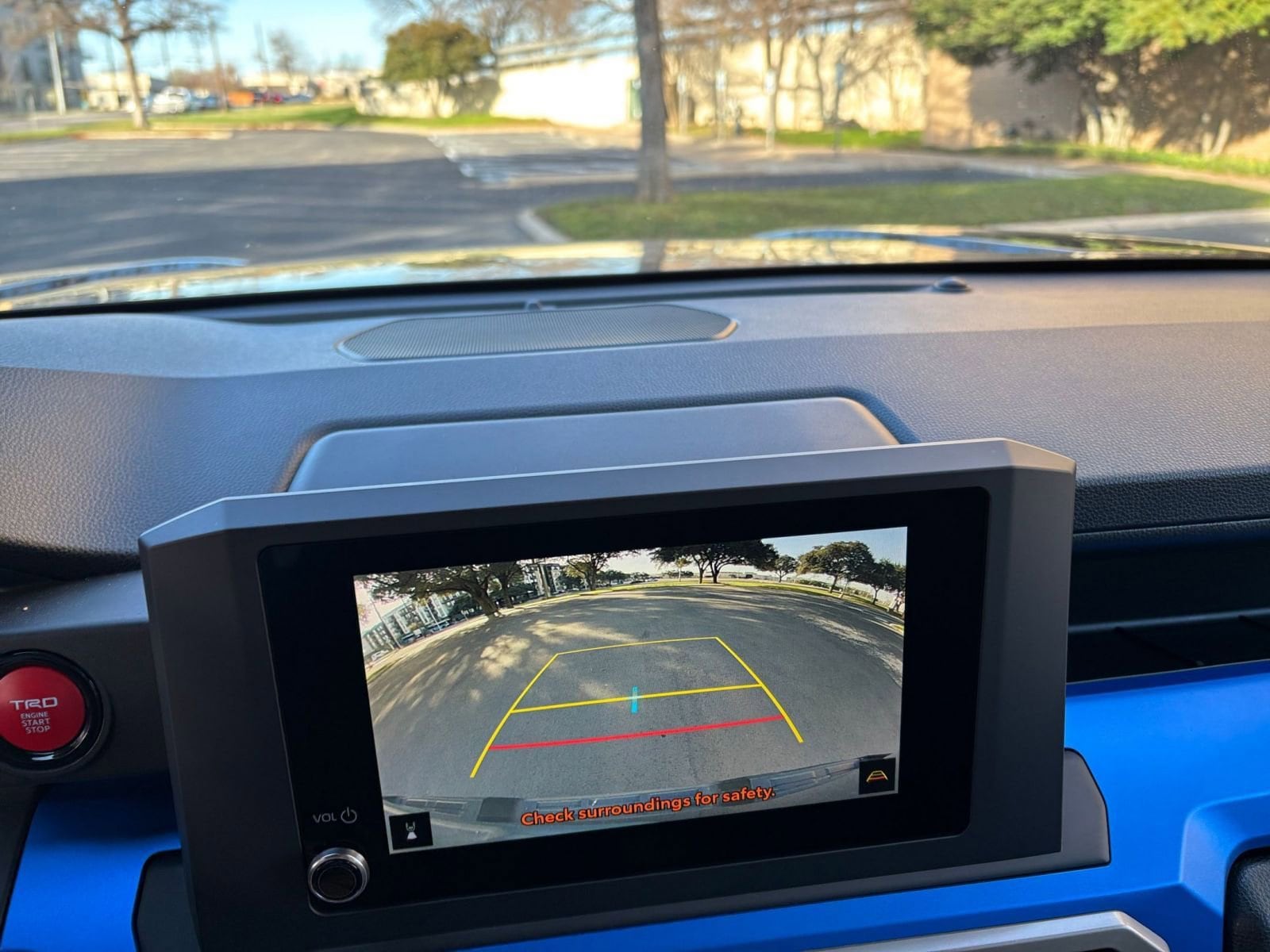 Thumbnail: 2025 Toyota Tacoma - 17