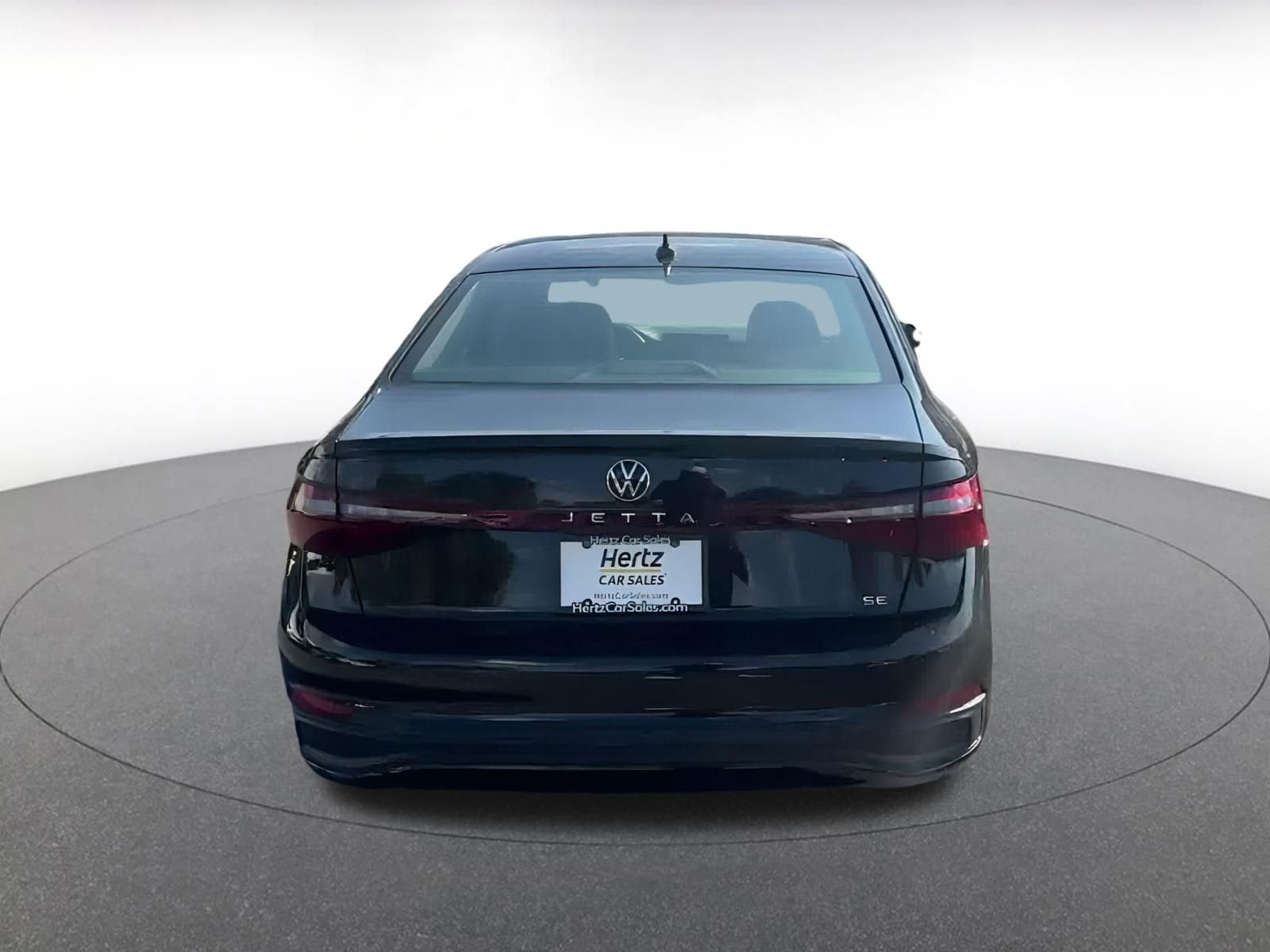 Thumbnail: 2025 Volkswagen Jetta - 12