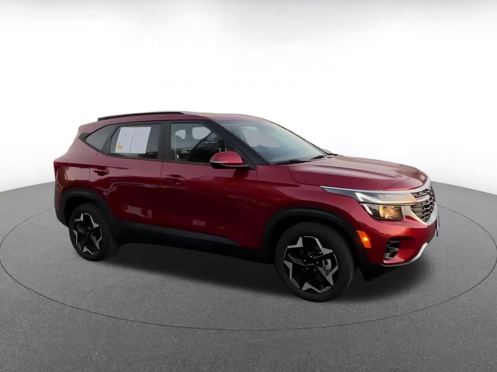 Thumbnail: 2025 Kia Seltos - 2