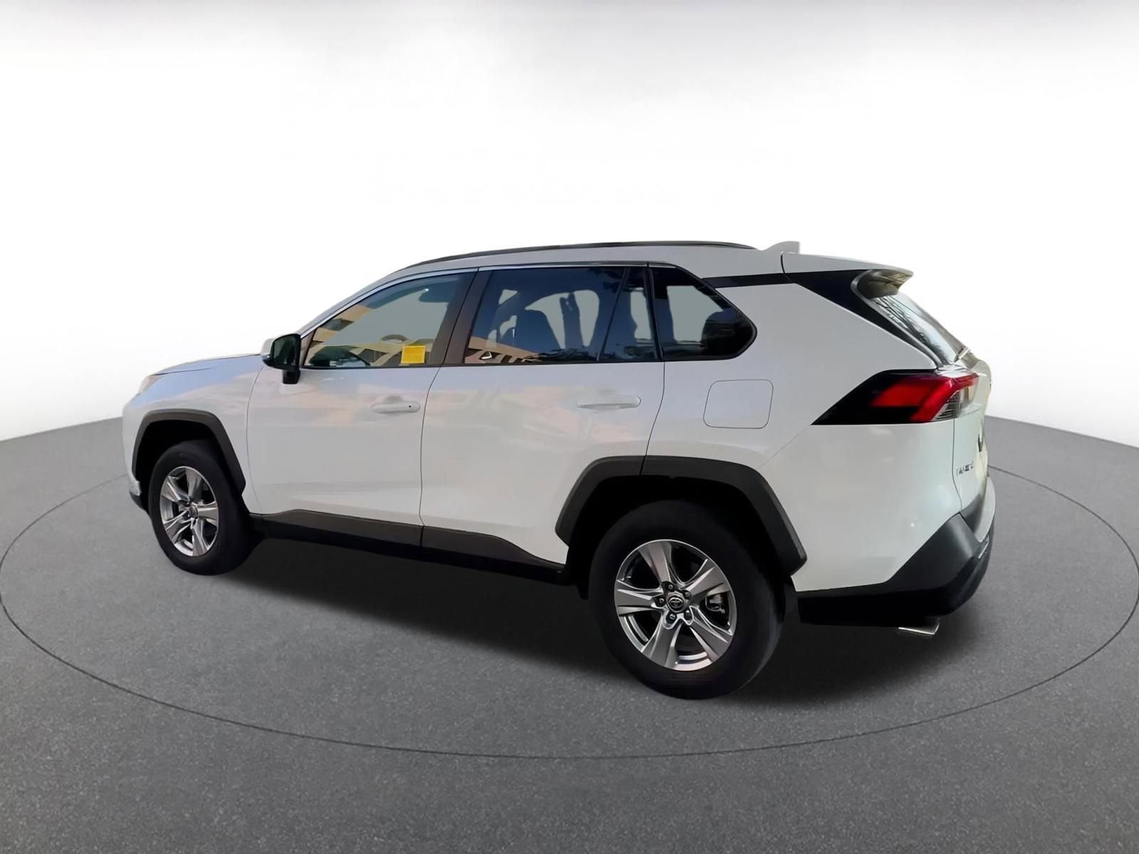 Thumbnail: 2025 Toyota RAV4 - 10