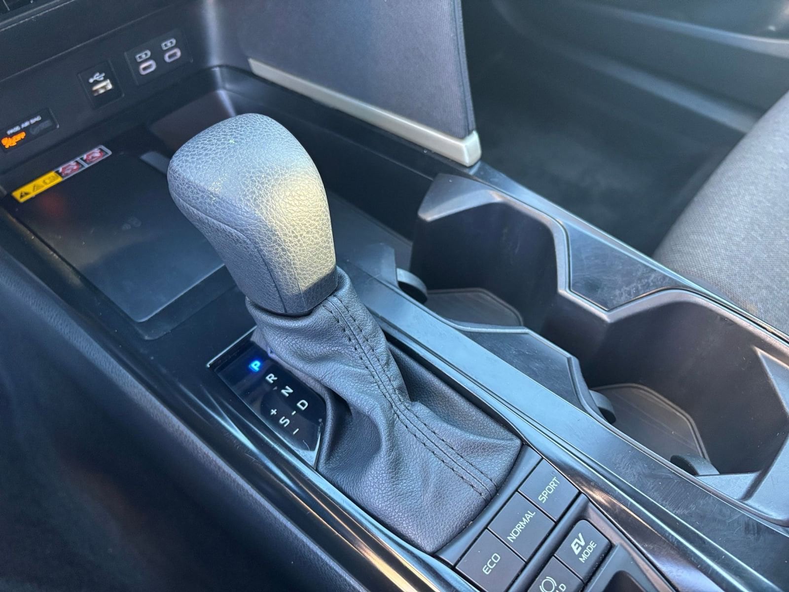 Thumbnail: 2025 Toyota Camry - 35