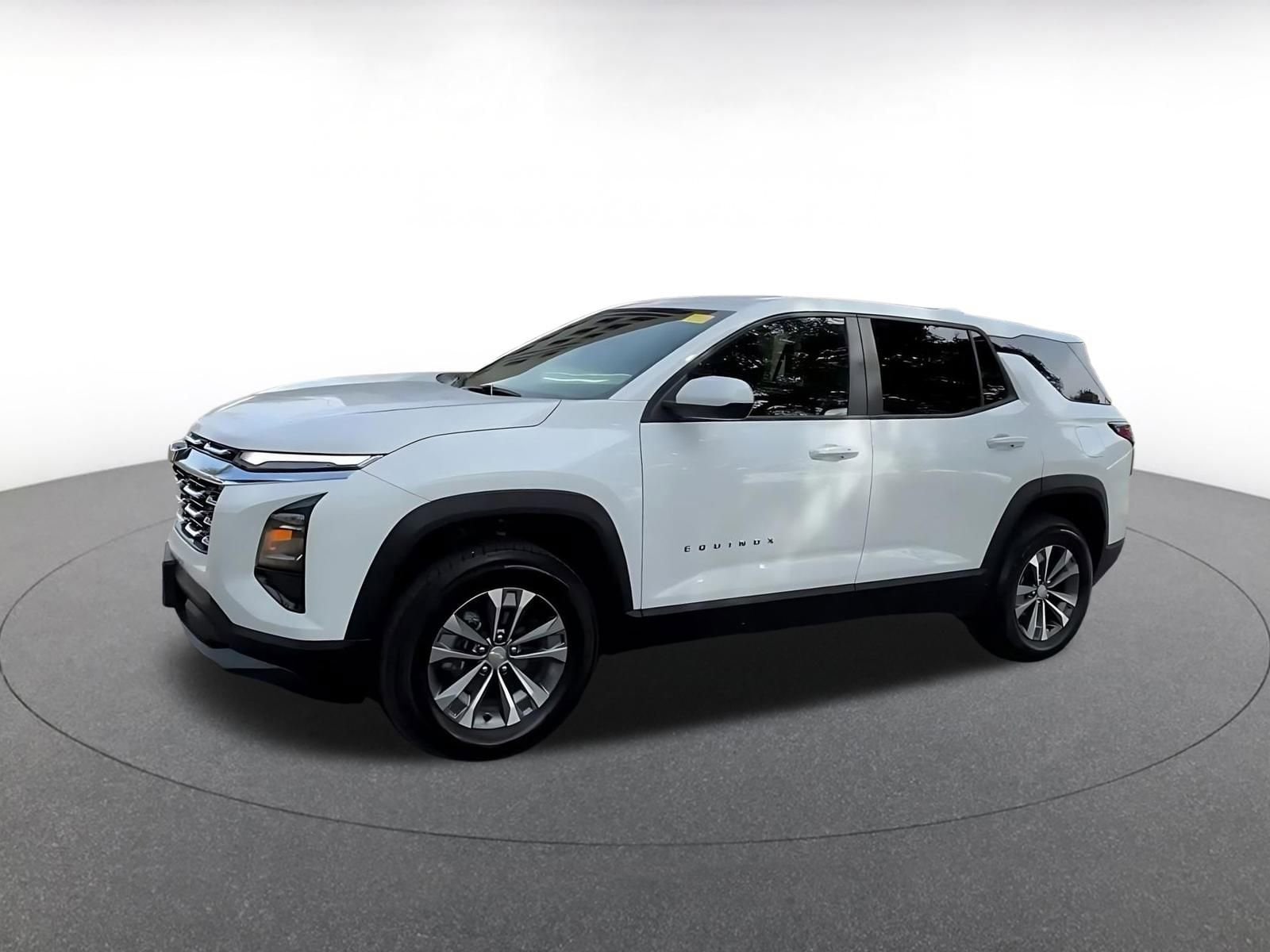 Thumbnail: 2025 Chevrolet Equinox - 7