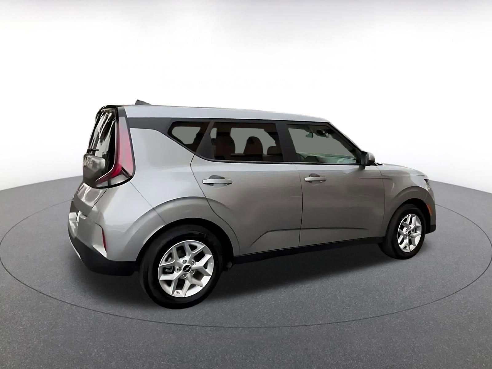 Thumbnail: 2025 Kia Soul - 15