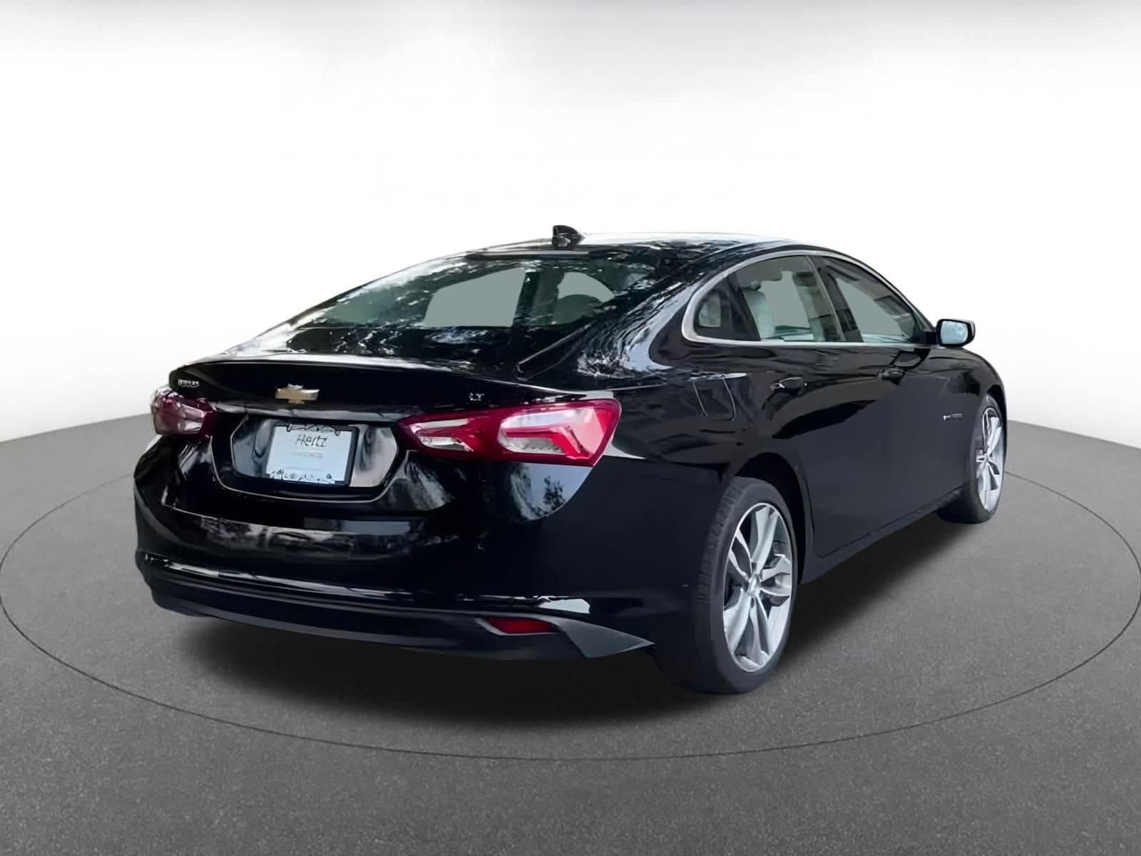 Thumbnail: 2024 Chevrolet Malibu - 13