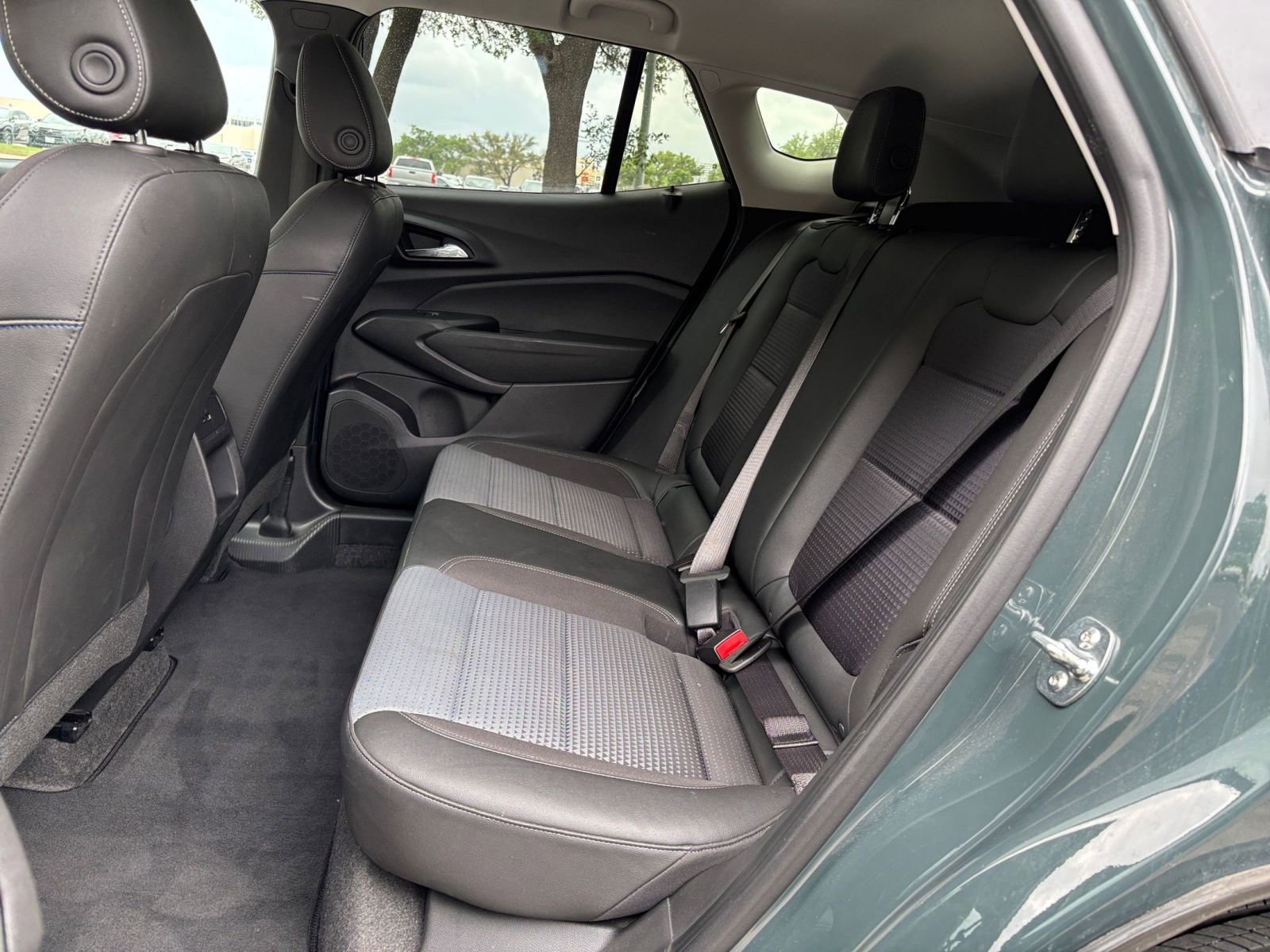 Thumbnail: 2025 Chevrolet Trax - 21