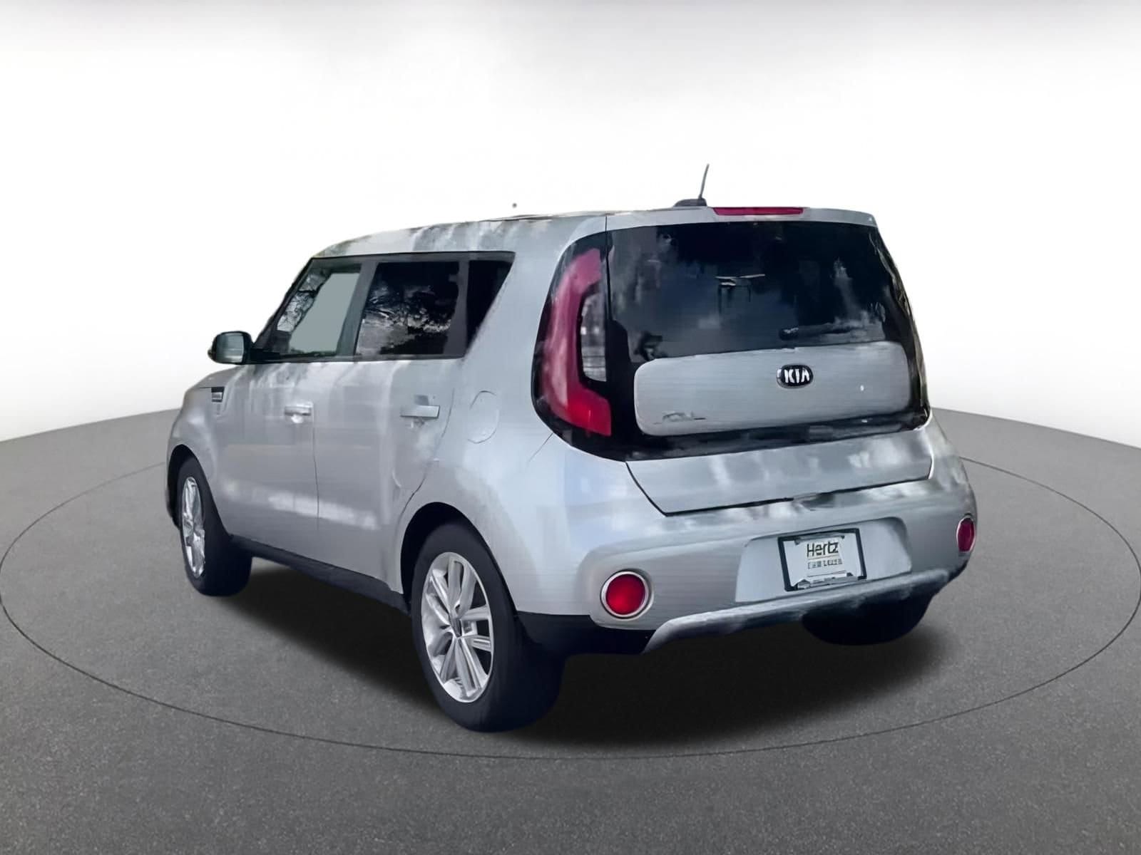 Thumbnail: 2017 Kia Soul - 8