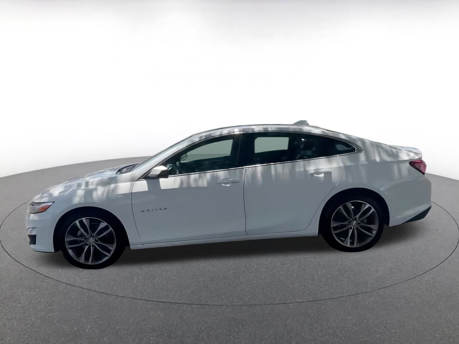Thumbnail: 2024 Chevrolet Malibu - 8