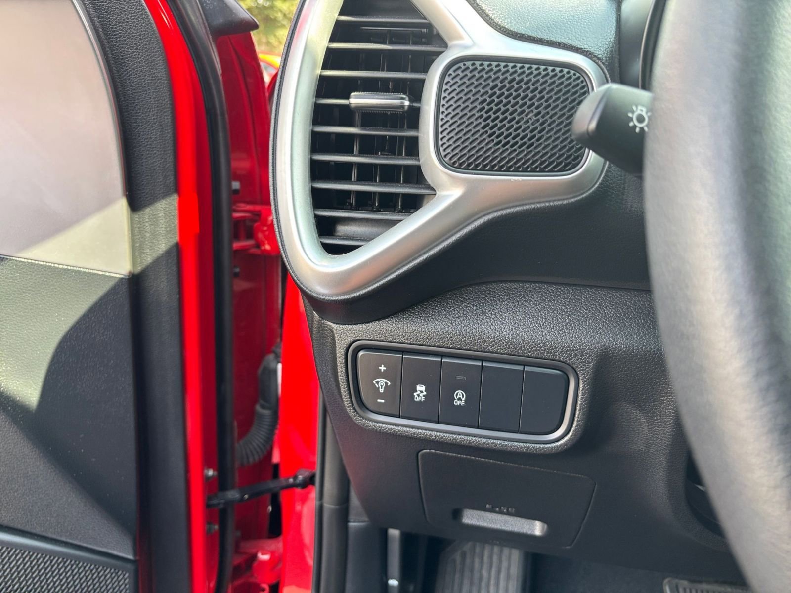 Thumbnail: 2025 Kia Soul - 33