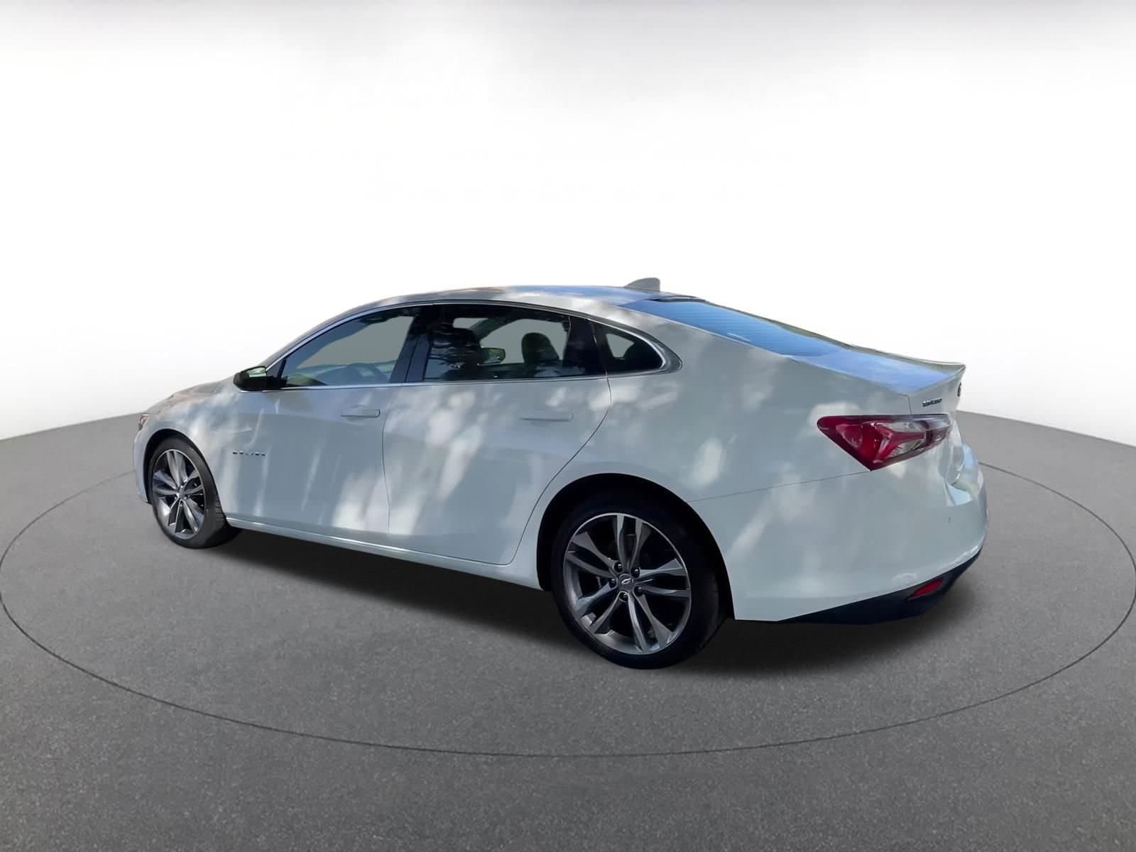 Thumbnail: 2024 Chevrolet Malibu - 8
