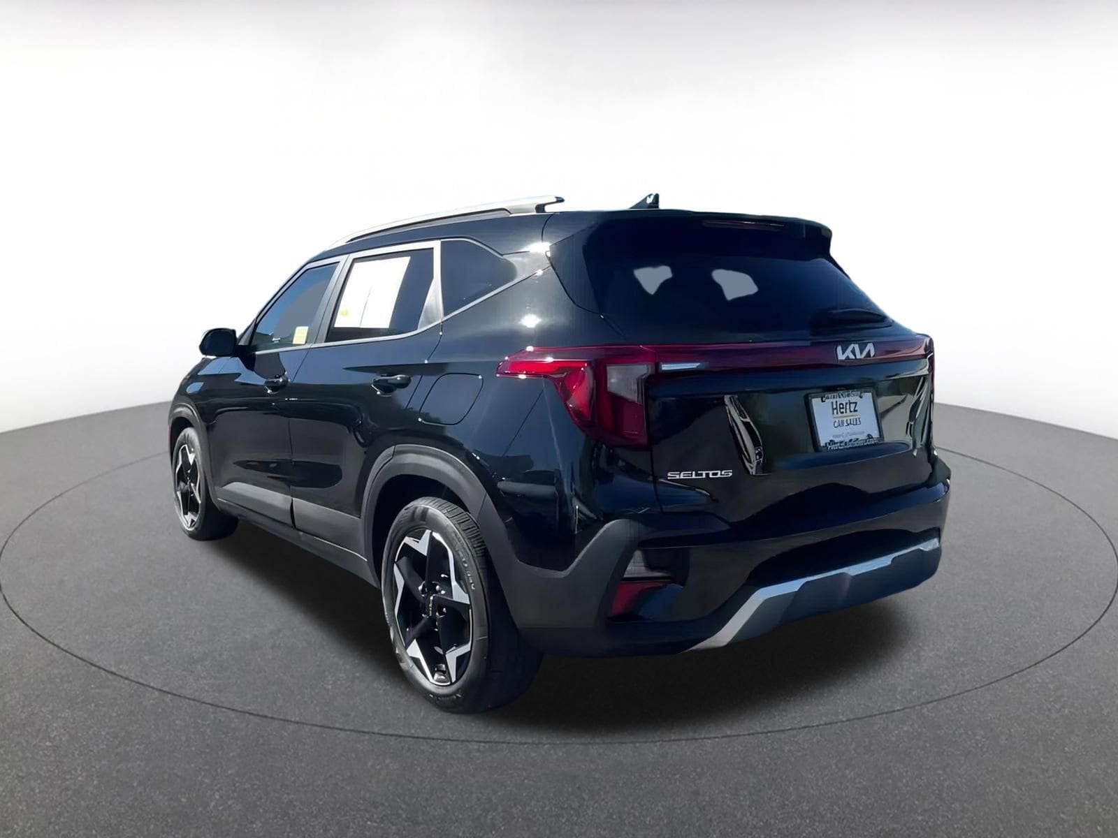 Thumbnail: 2025 Kia Seltos - 10