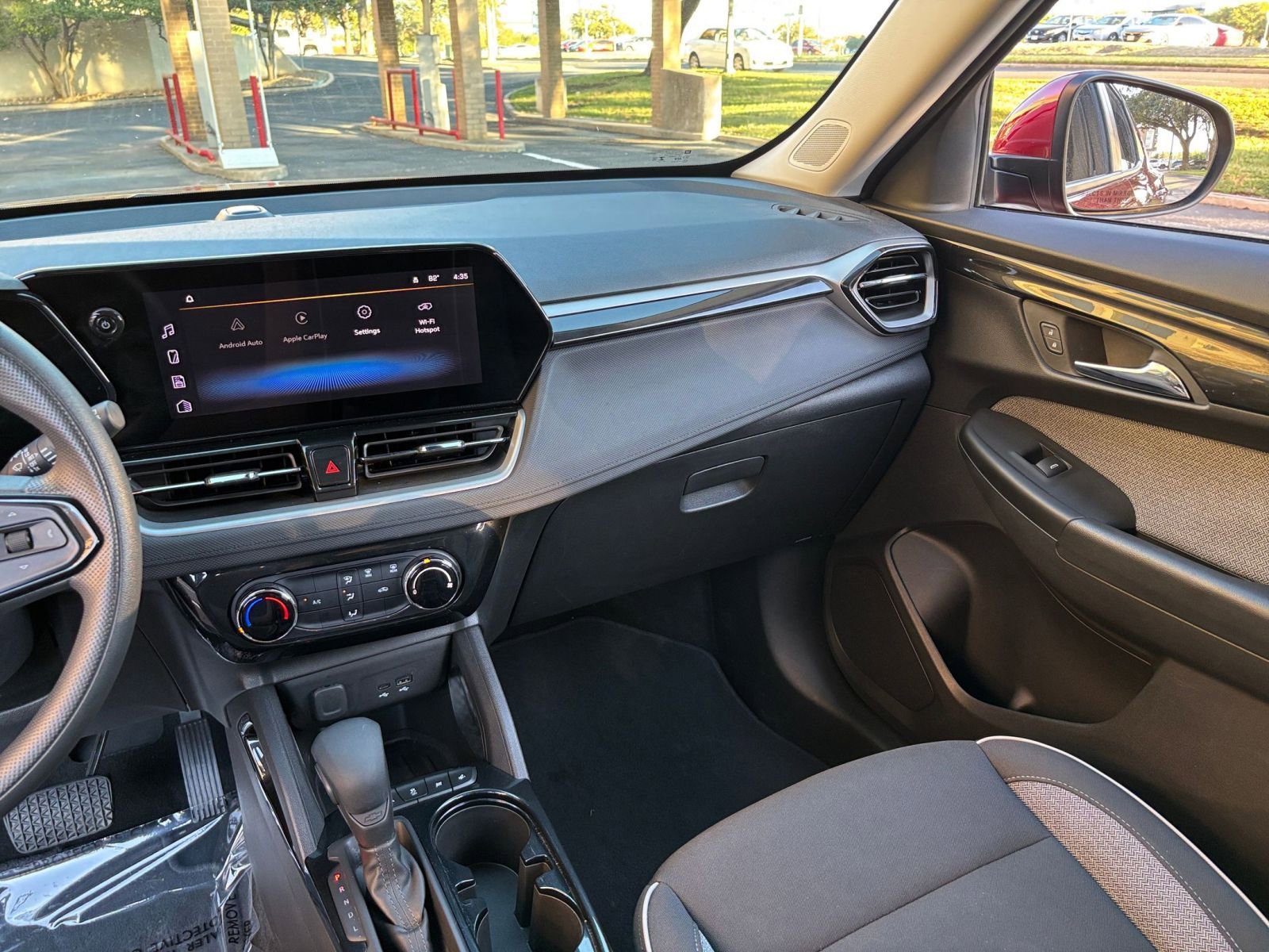 Thumbnail: 2025 Chevrolet TrailBlazer - 29