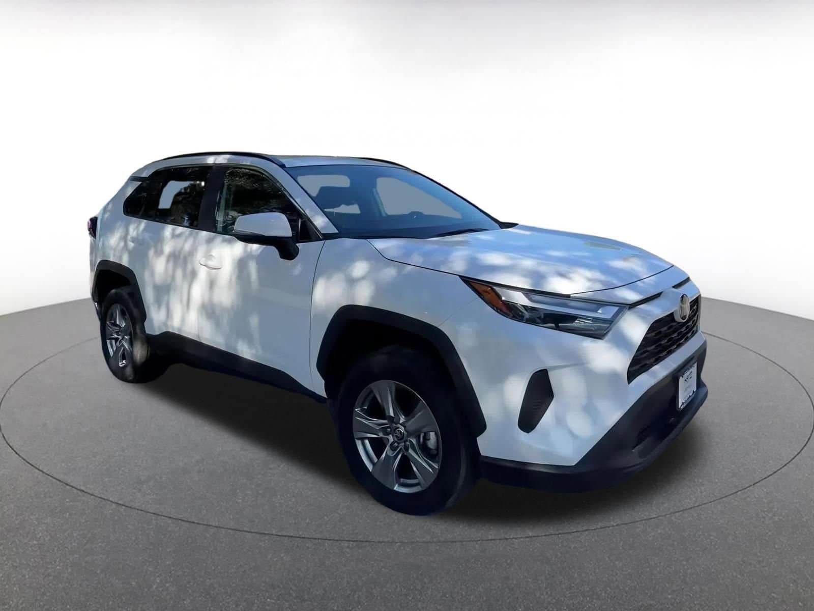 Thumbnail: 2025 Toyota RAV4 - 2