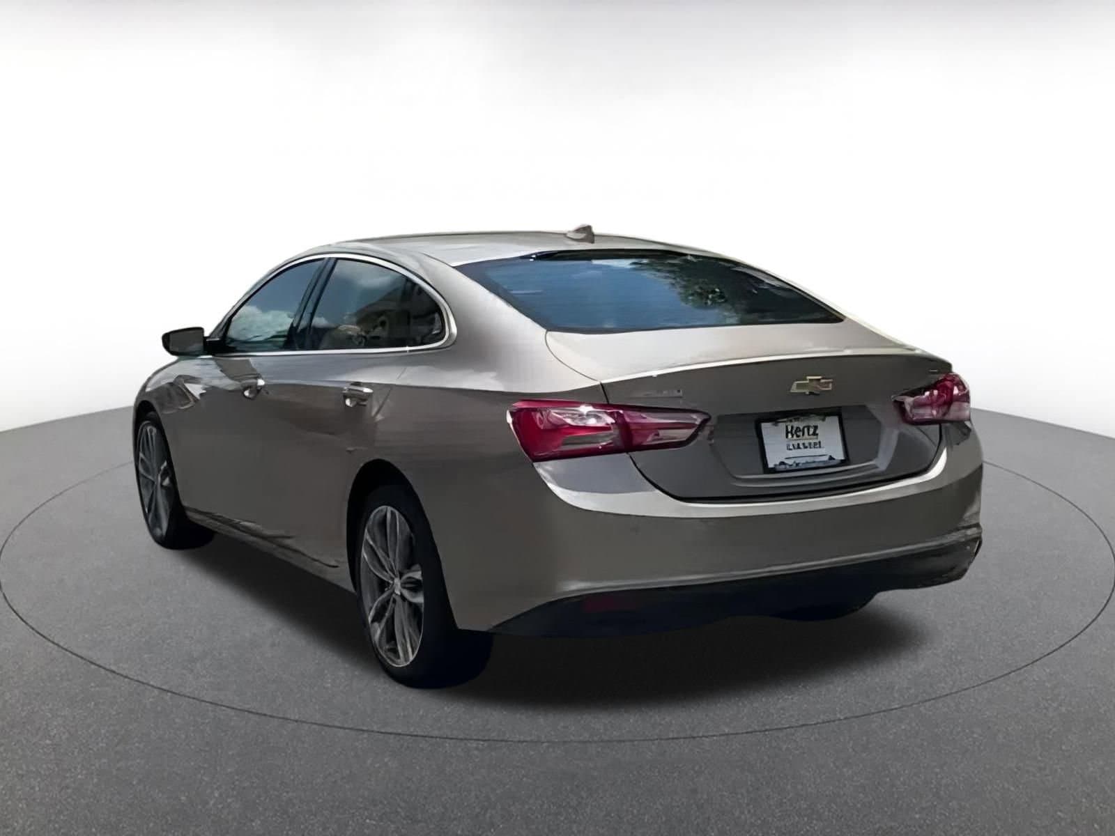 Thumbnail: 2024 Chevrolet Malibu - 13