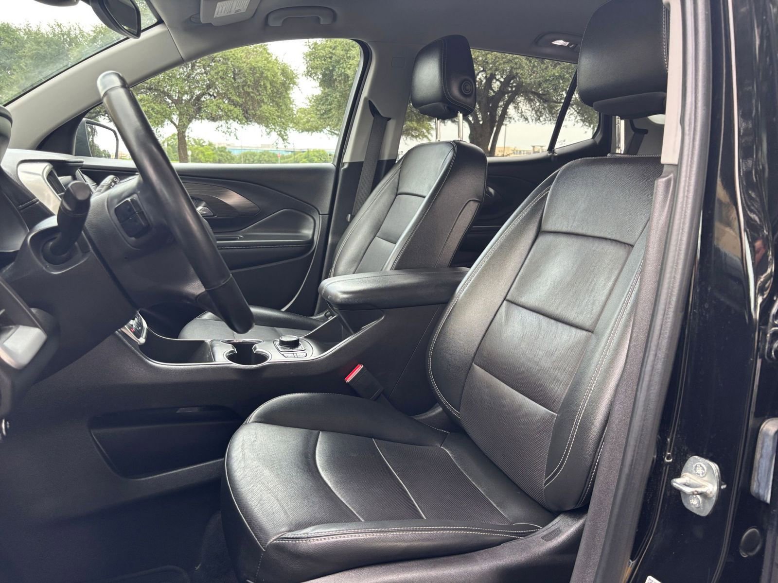 Thumbnail: 2023 GMC Terrain - 21