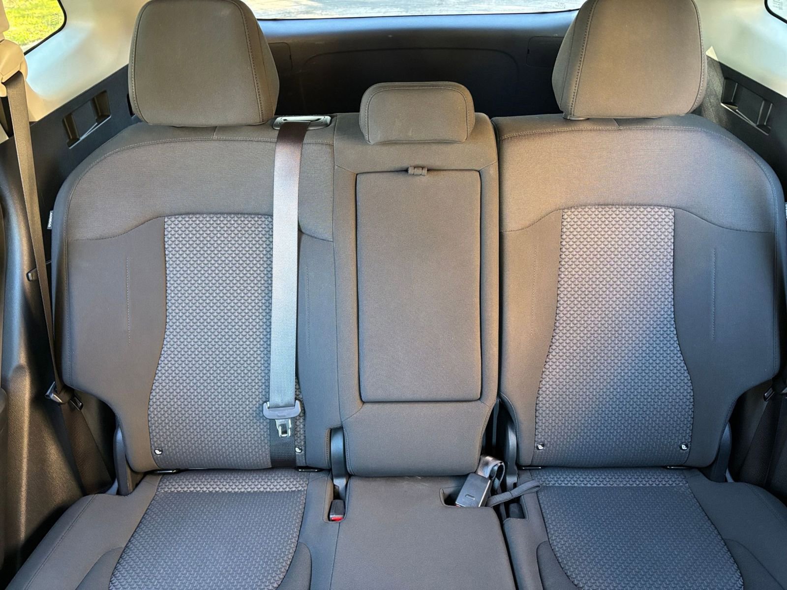 Thumbnail: 2025 Kia Sportage - 33