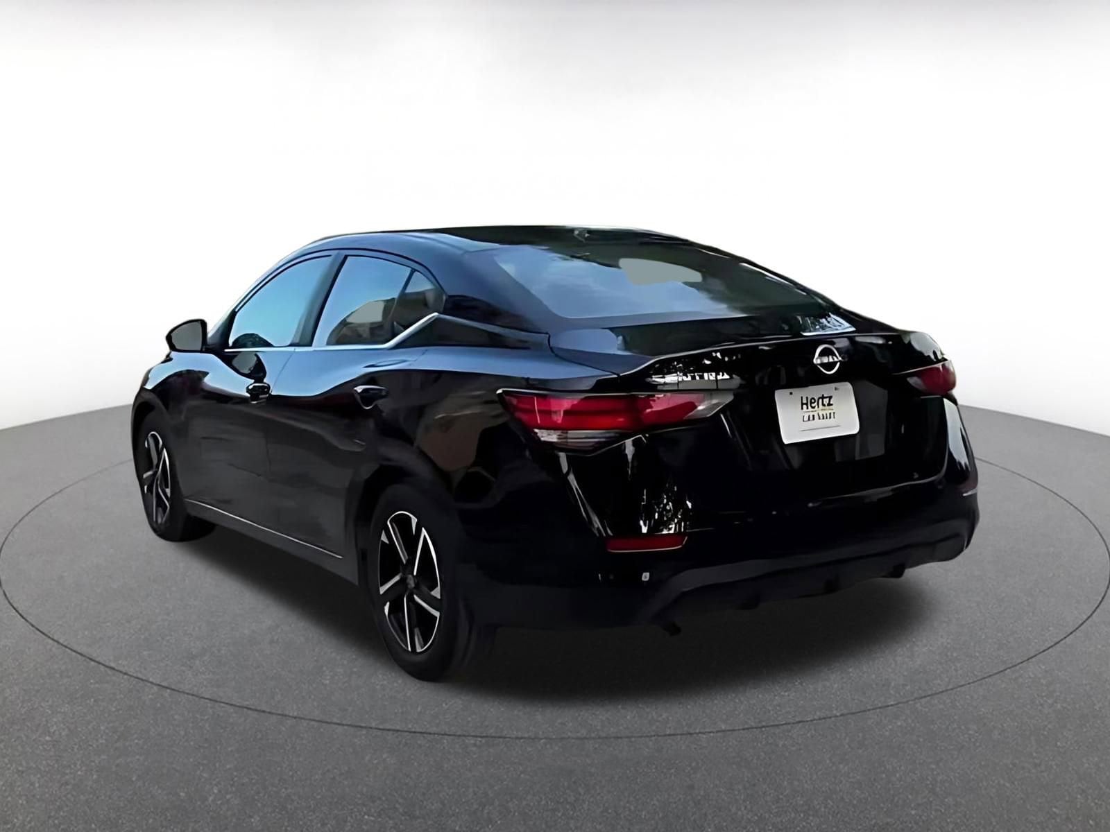 Thumbnail: 2025 Nissan Sentra - 8