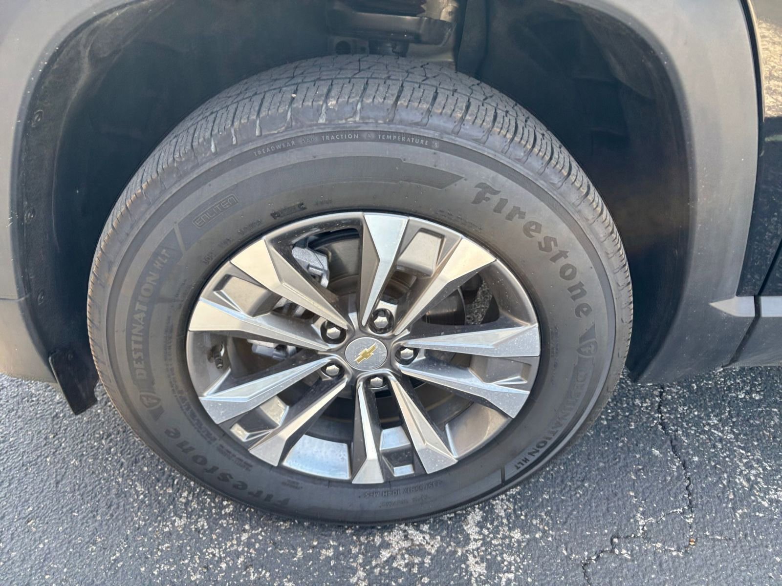 Thumbnail: 2025 Chevrolet Equinox - 25