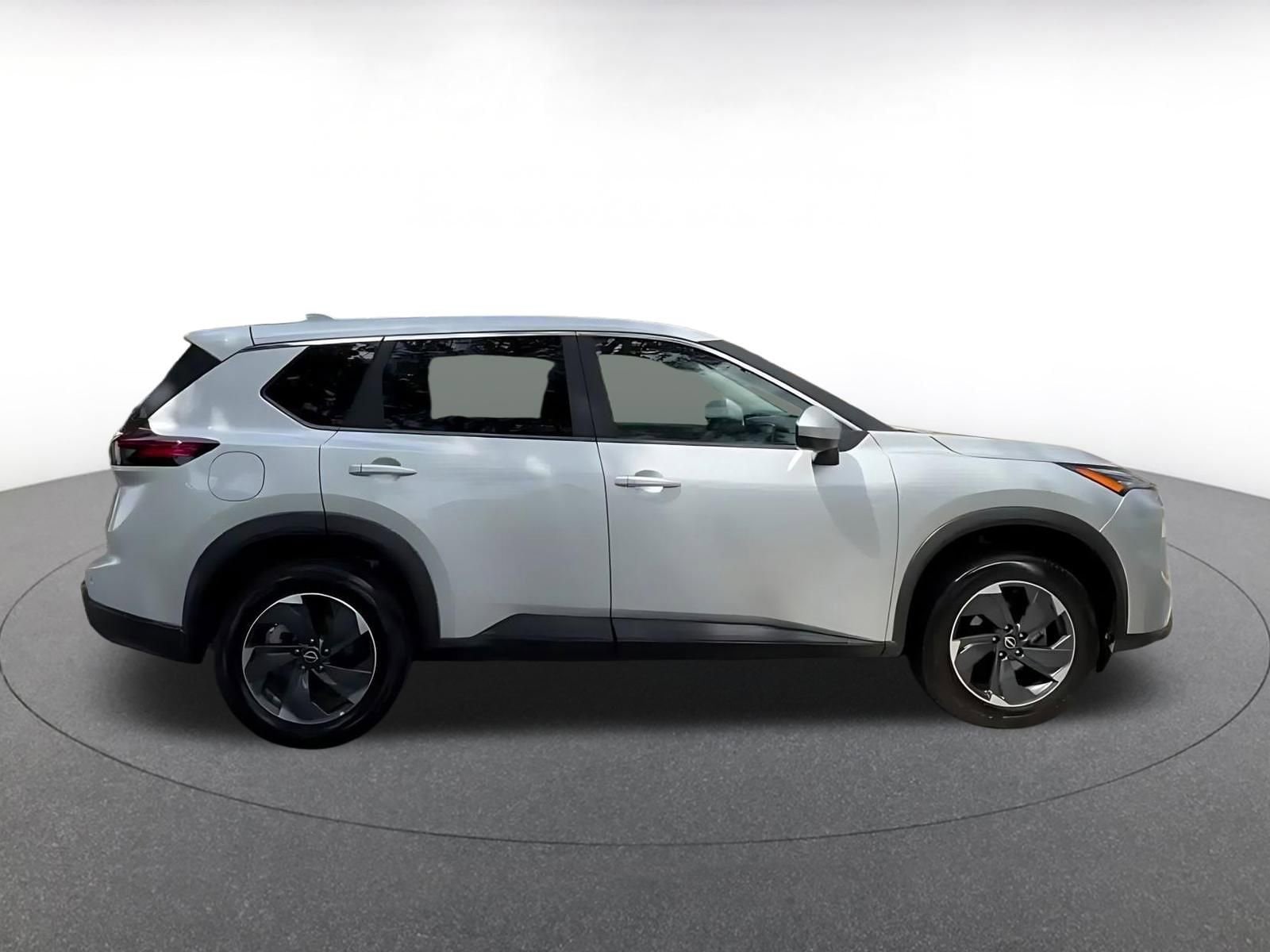 Thumbnail: 2025 Nissan Rogue - 16