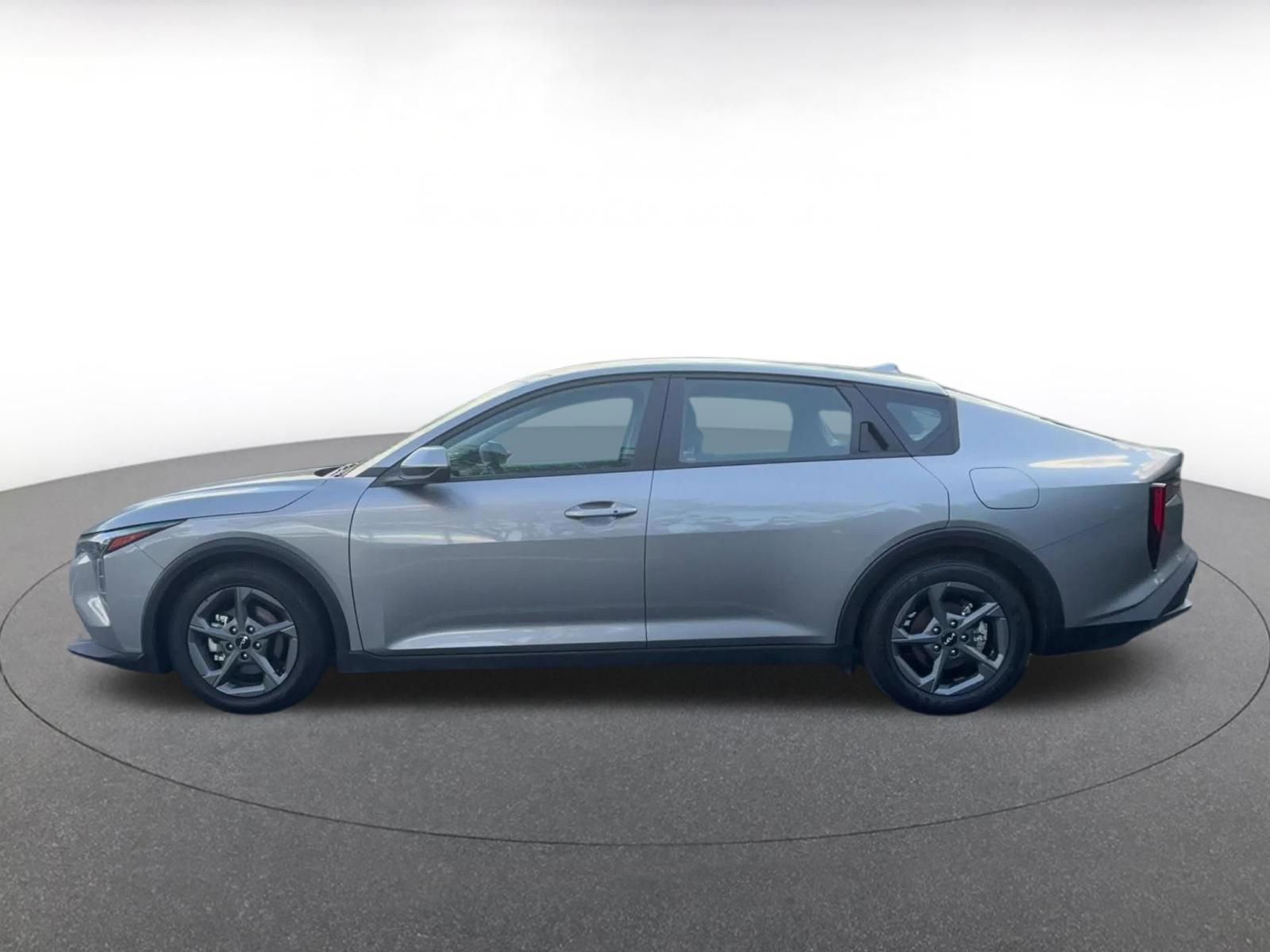 Thumbnail: 2025 Kia K4 - 8