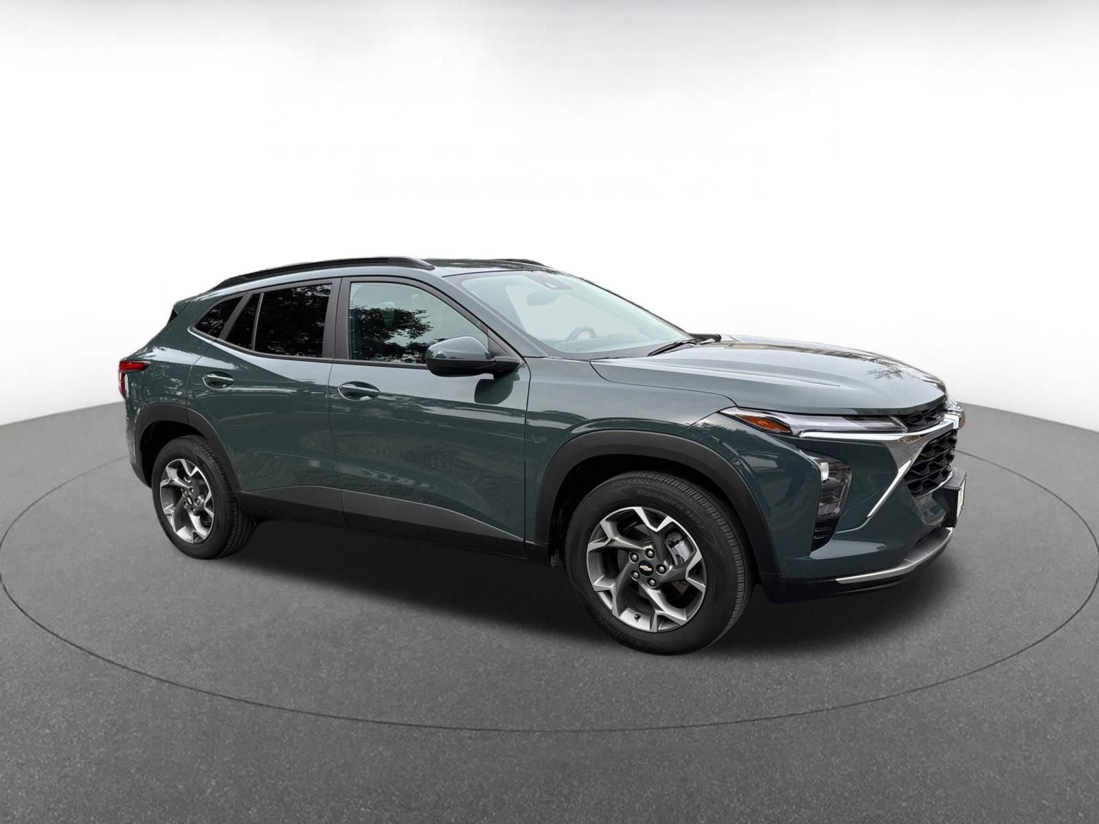 Thumbnail: 2025 Chevrolet Trax - 1