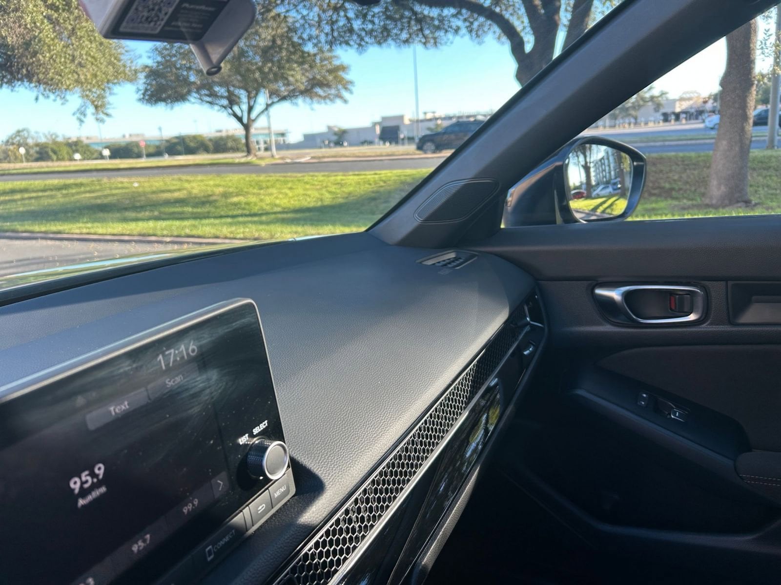 Thumbnail: 2025 Honda Civic - 33