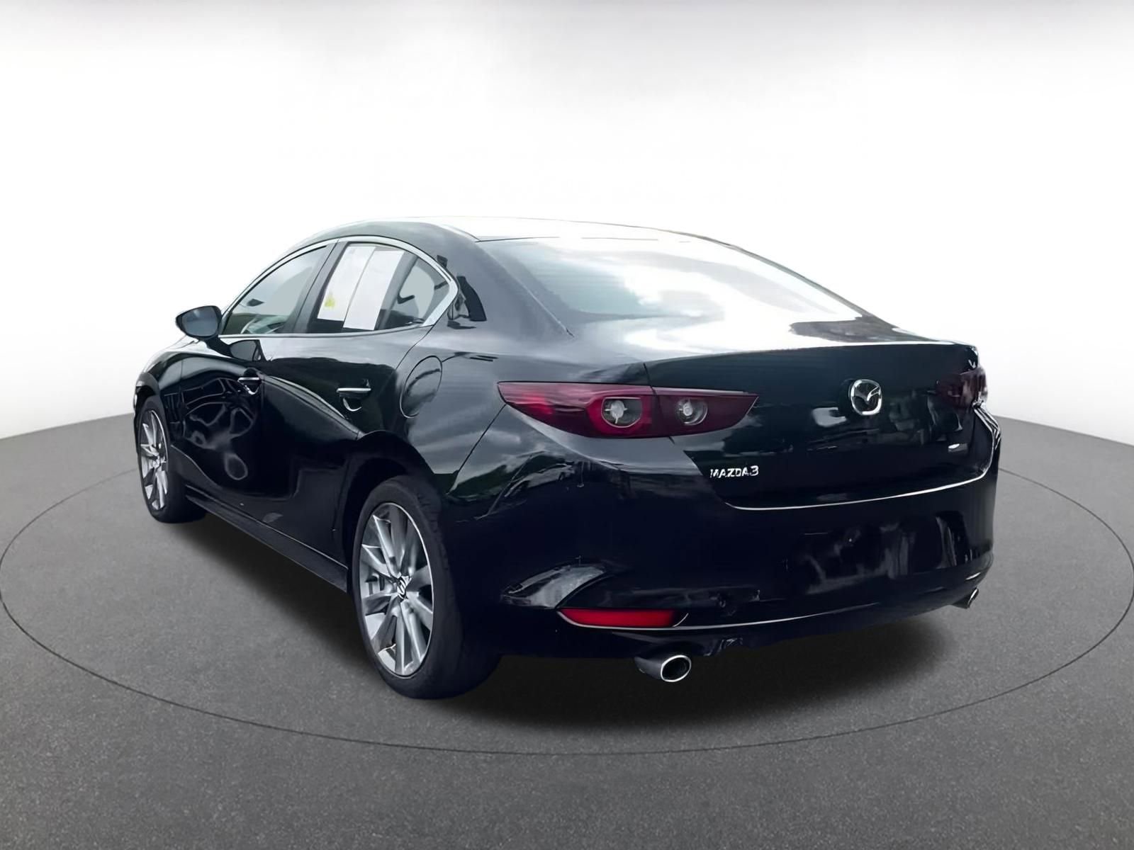 Thumbnail: 2025 Mazda Mazda3 - 11