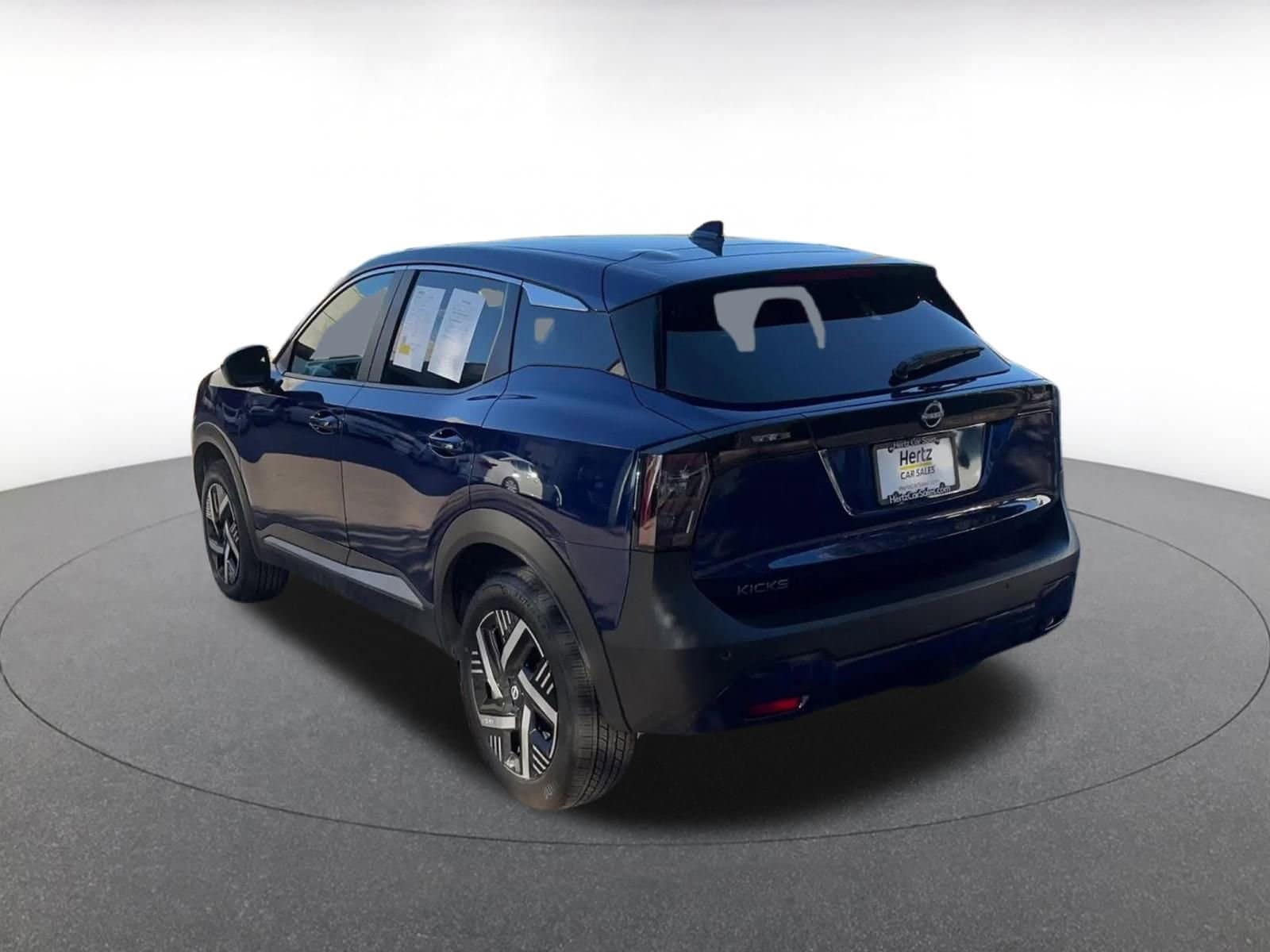 Thumbnail: 2025 Nissan Kicks - 11