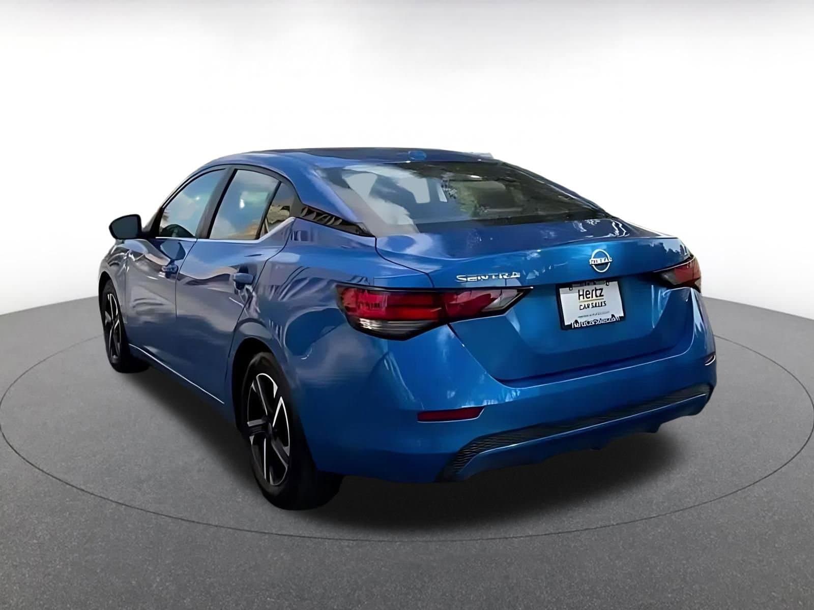 Thumbnail: 2025 Nissan Sentra - 11