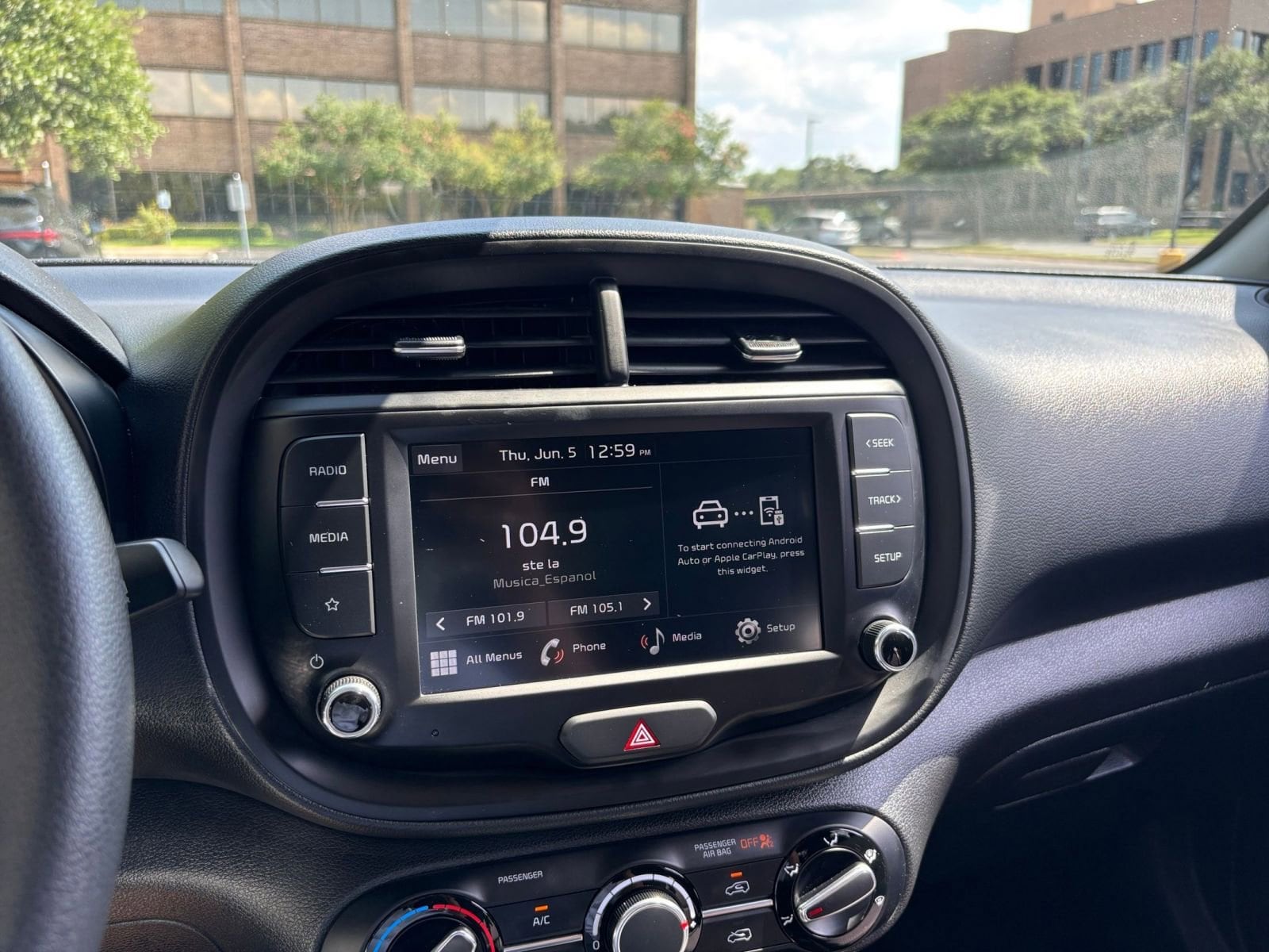 2024 Kia Soul LX 18