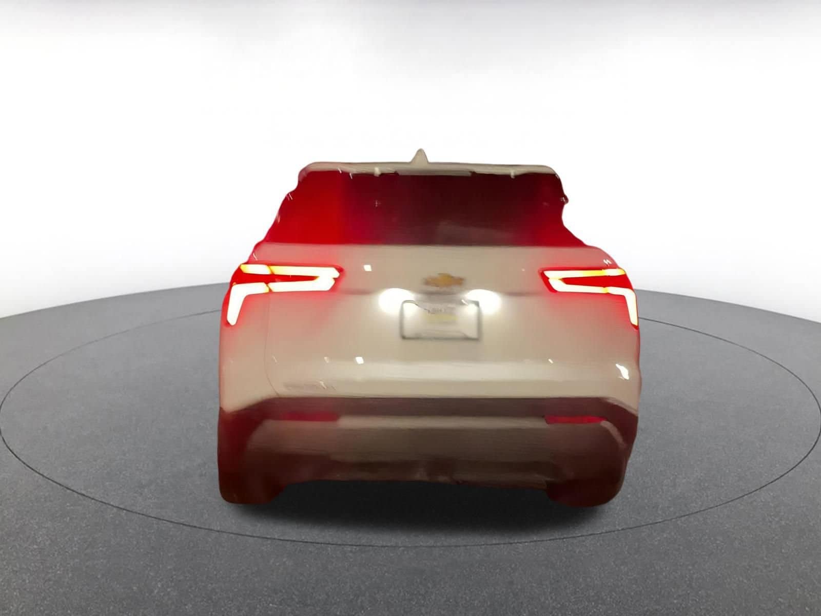 Thumbnail: 2025 Chevrolet Equinox - 10