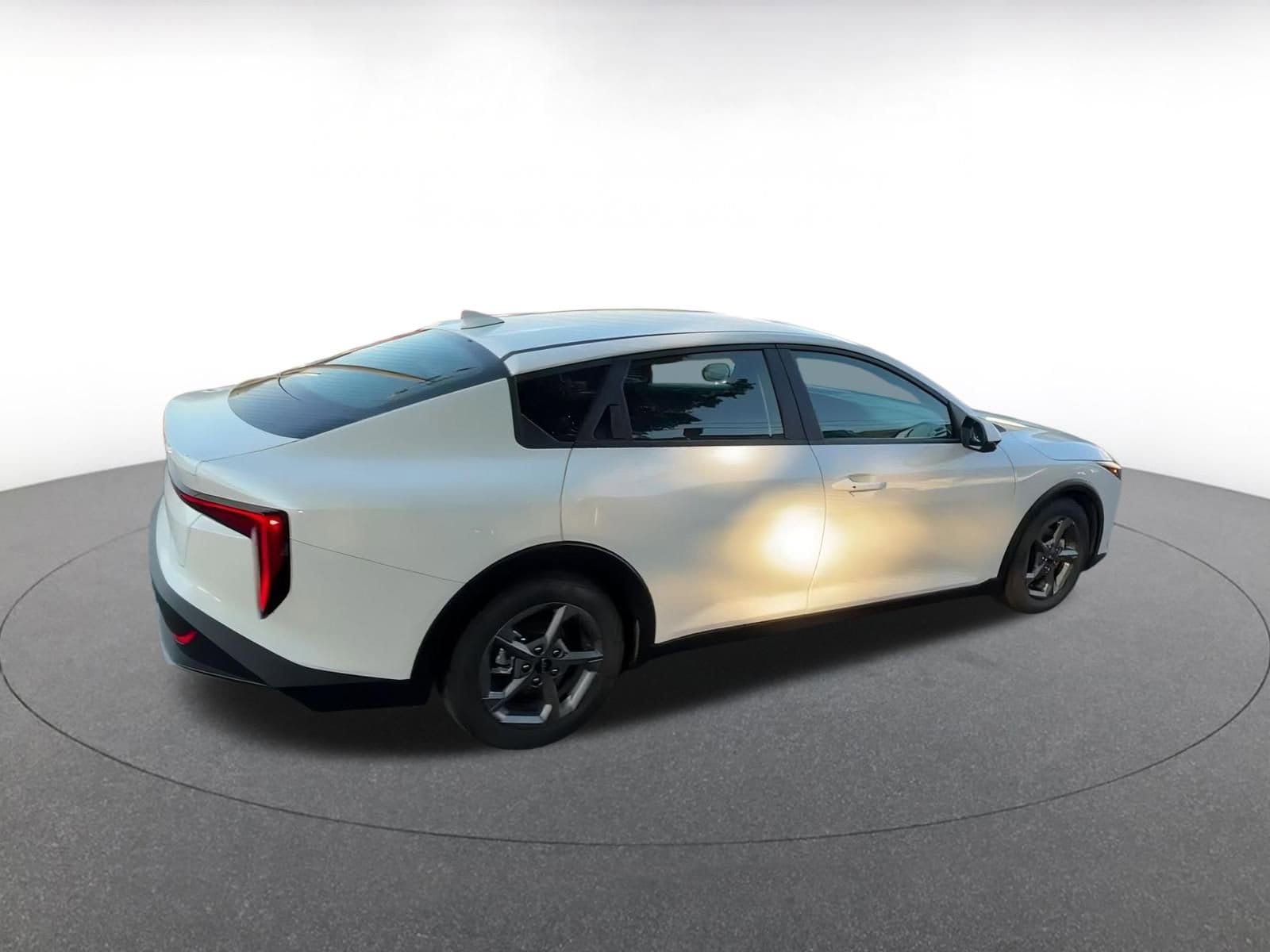 Thumbnail: 2025 Kia K4 - 13