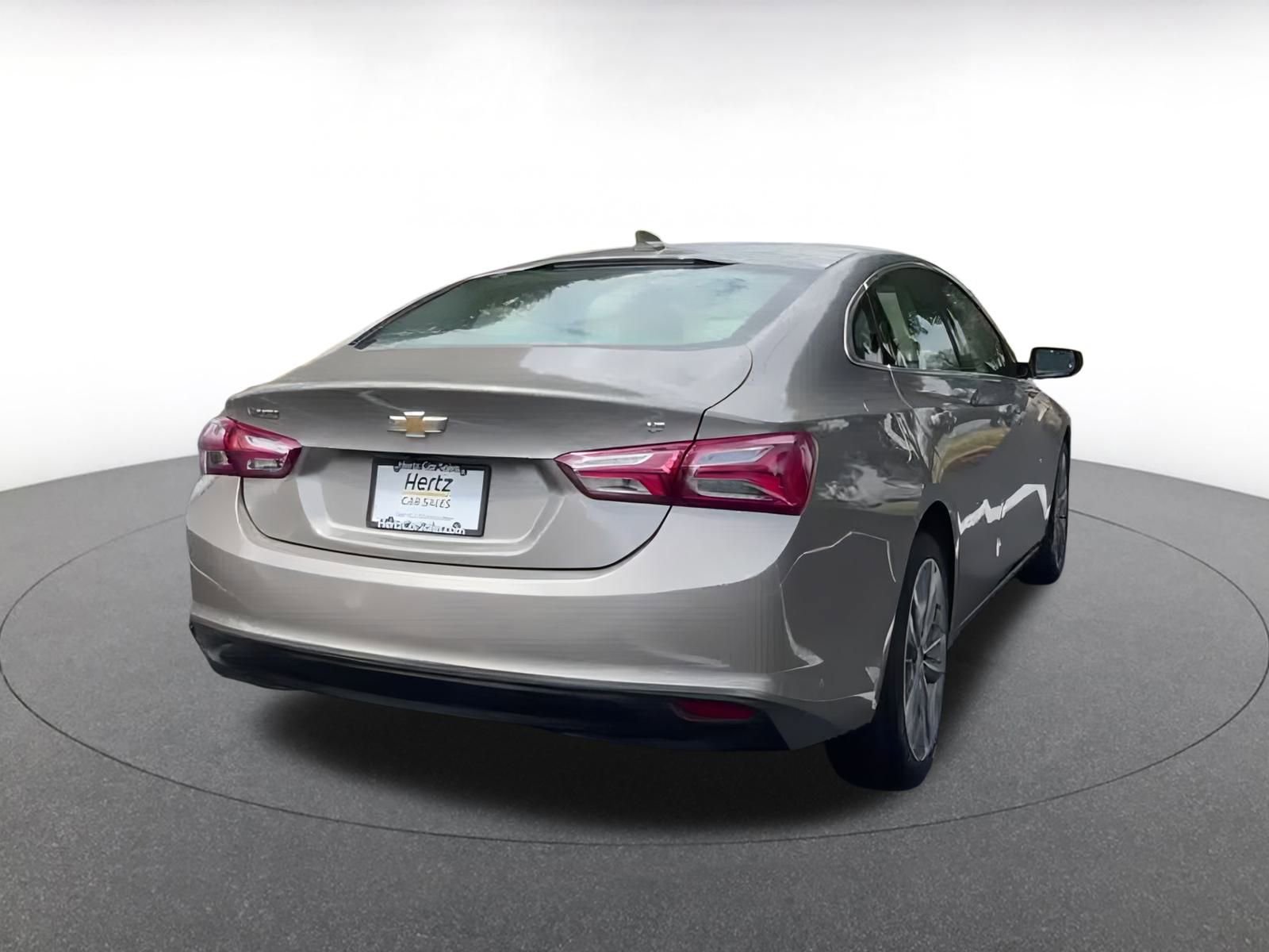 Thumbnail: 2024 Chevrolet Malibu - 13