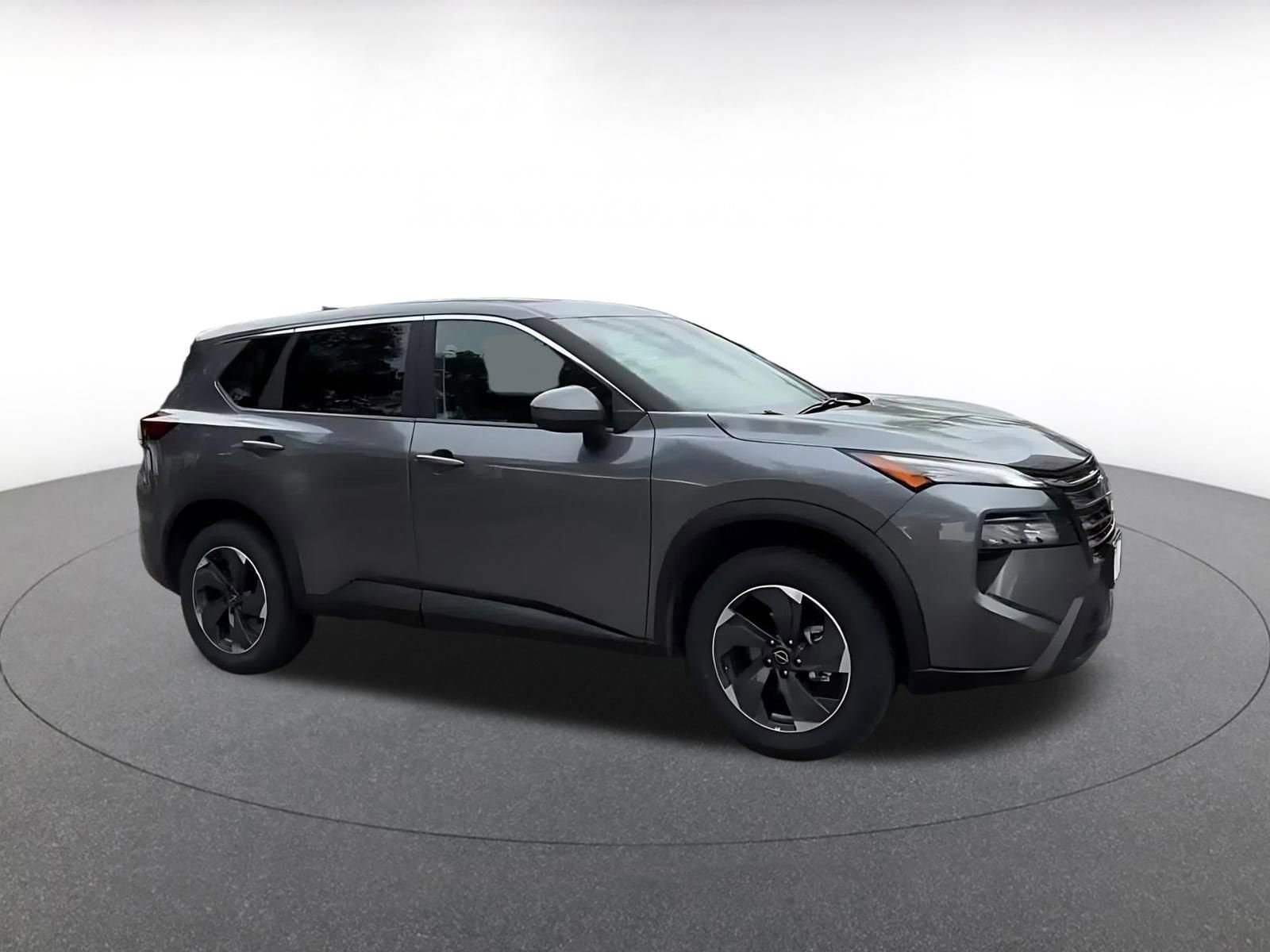 Thumbnail: 2025 Nissan Rogue - 2