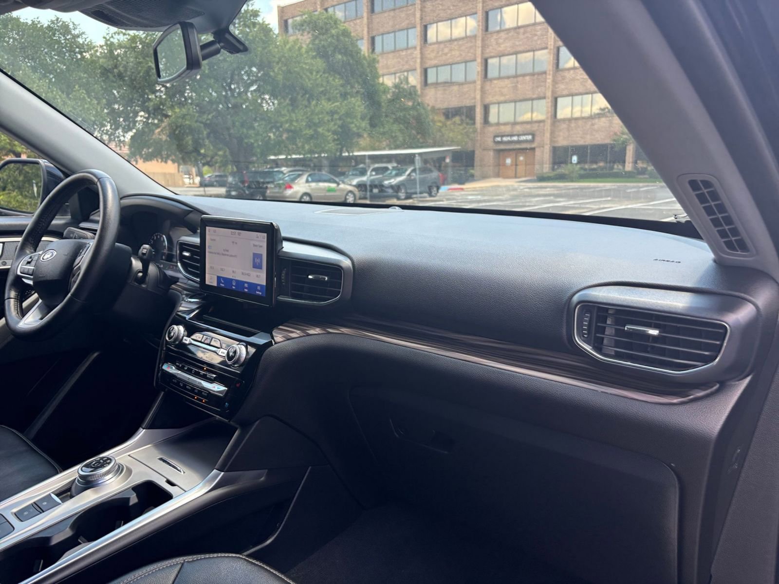 Thumbnail: 2024 Ford Explorer - 35