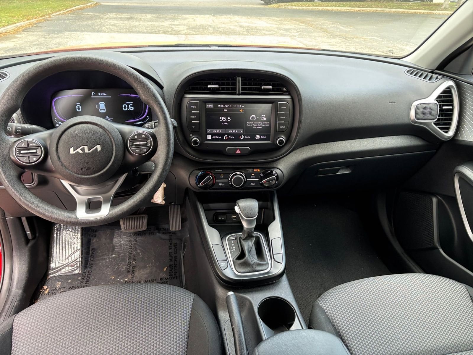 Thumbnail: 2025 Kia Soul - 28