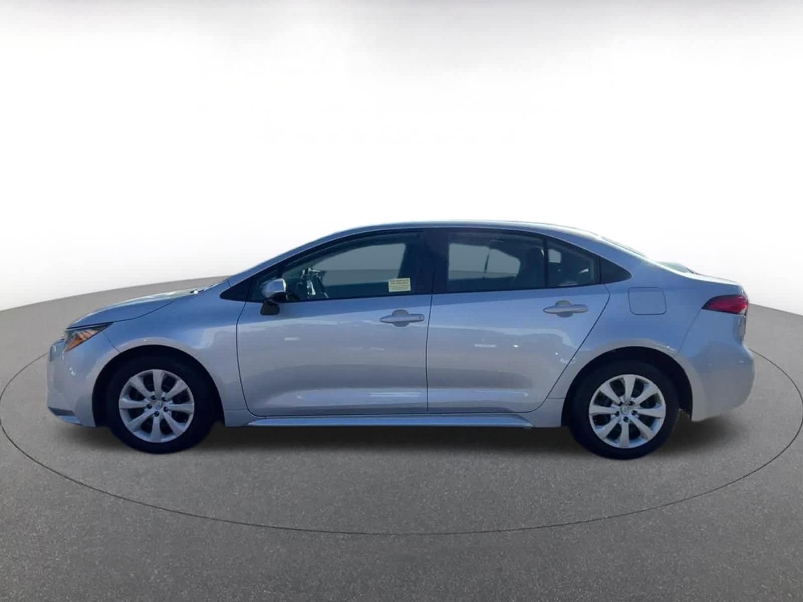 Thumbnail: 2025 Toyota Corolla - 8